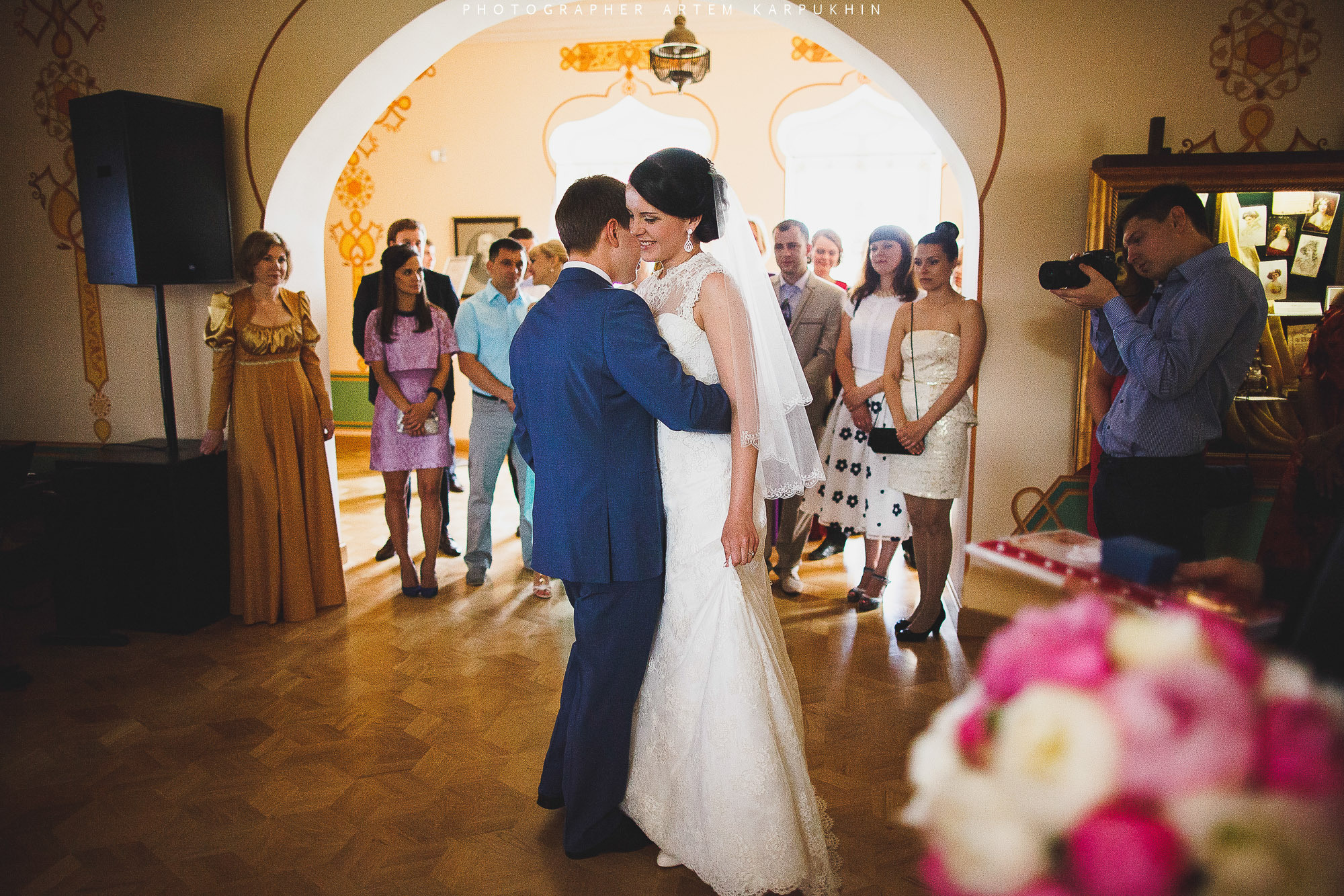 Антон и Аня. Фотограф городских и семейных событий Артем Карпухин