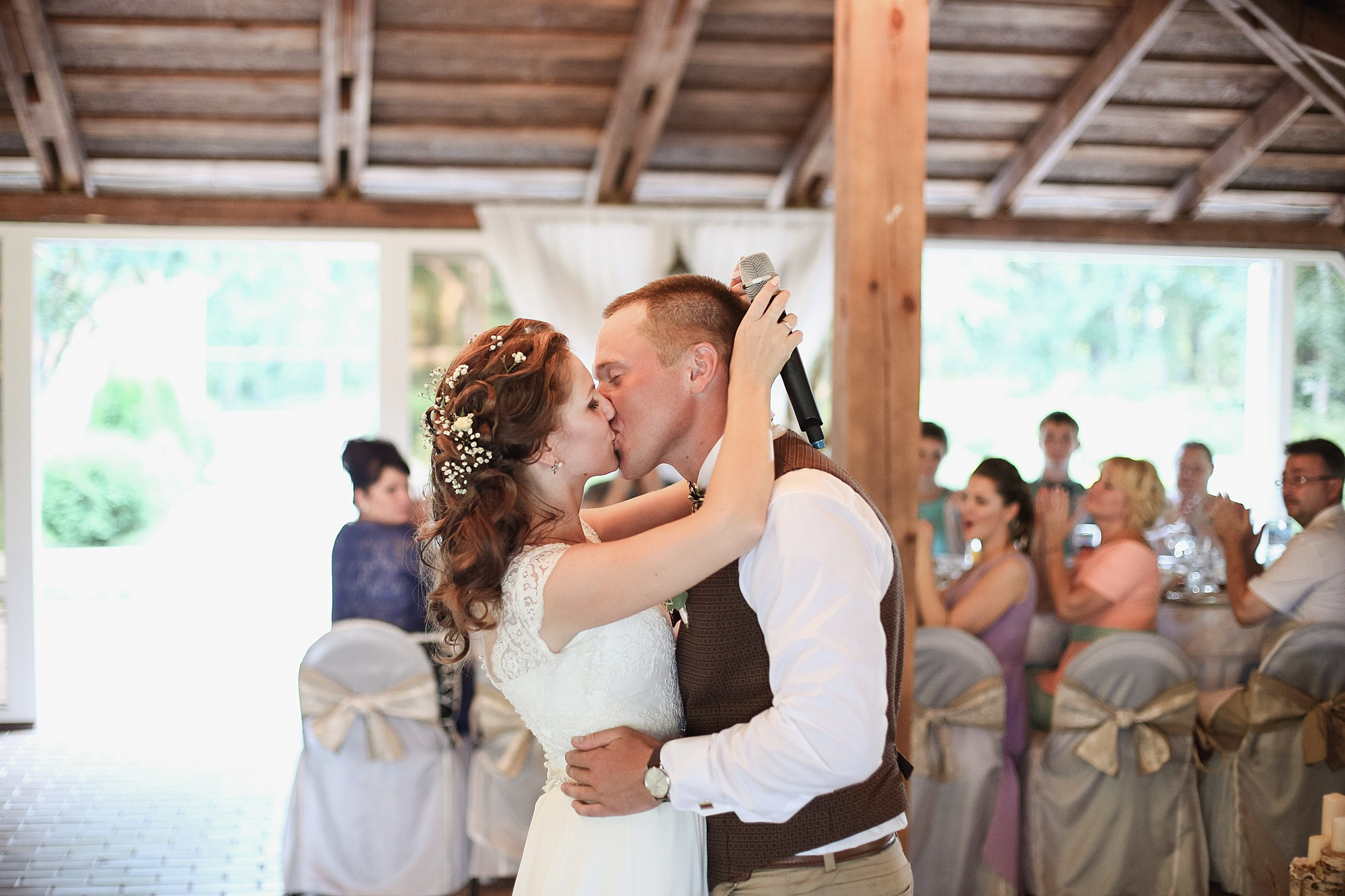Саша и Галя. Свадьба на ферме. Фотограф городских и семейных событий Артем Карпухин