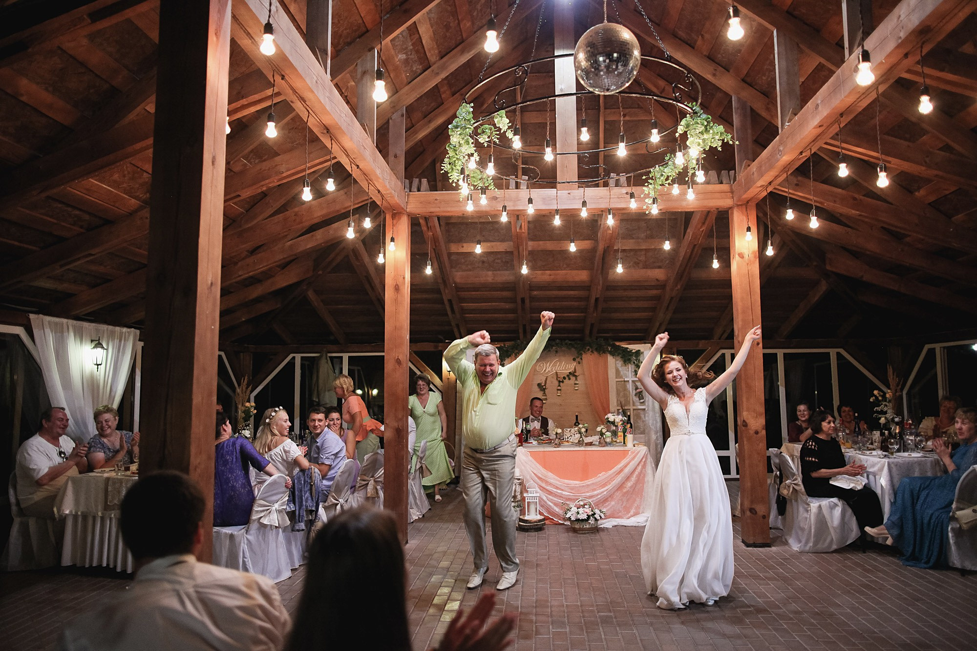 Саша и Галя. Свадьба на ферме. Фотограф городских и семейных событий Артем Карпухин