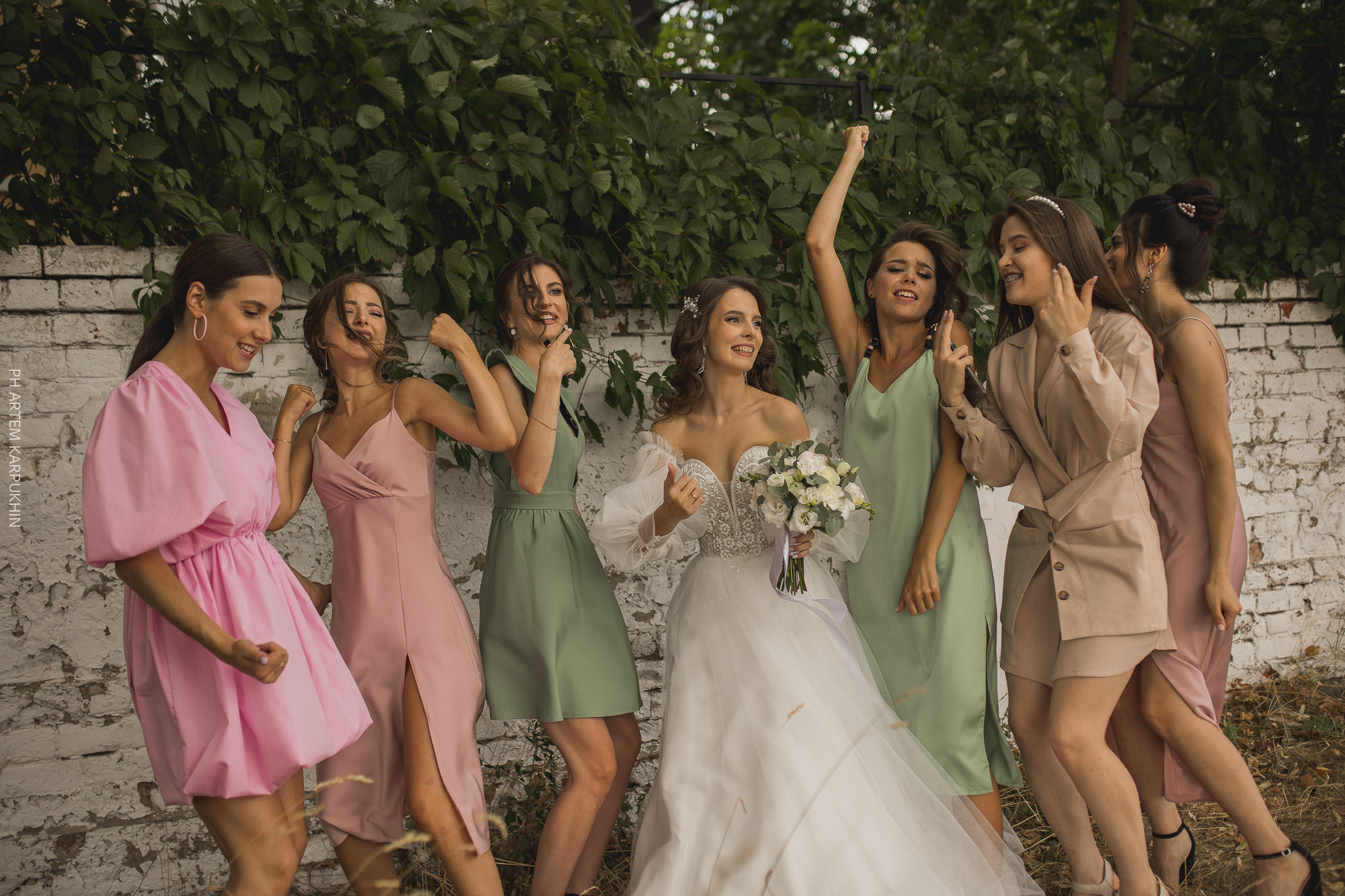 Егор и Виктория. Фотограф городских и семейных событий Артем Карпухин