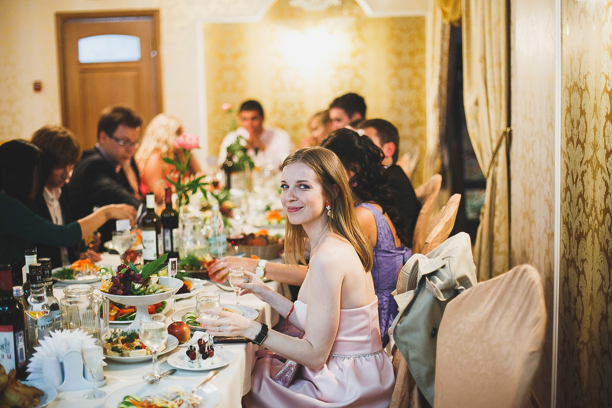 Антон и Аня. Фотограф городских и семейных событий Артем Карпухин