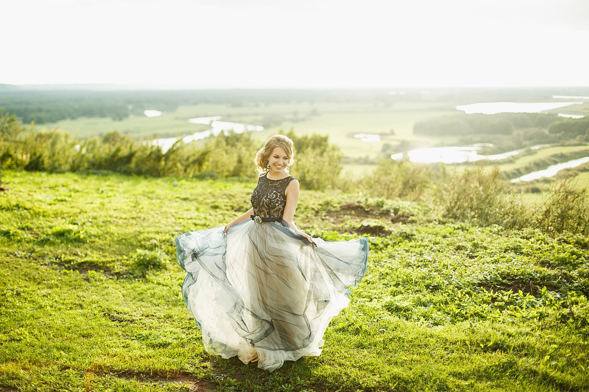 Ты ветер в моих волосах, ты солнце на коже моей.... Фотограф городских и семейных событий Артем Карпухин