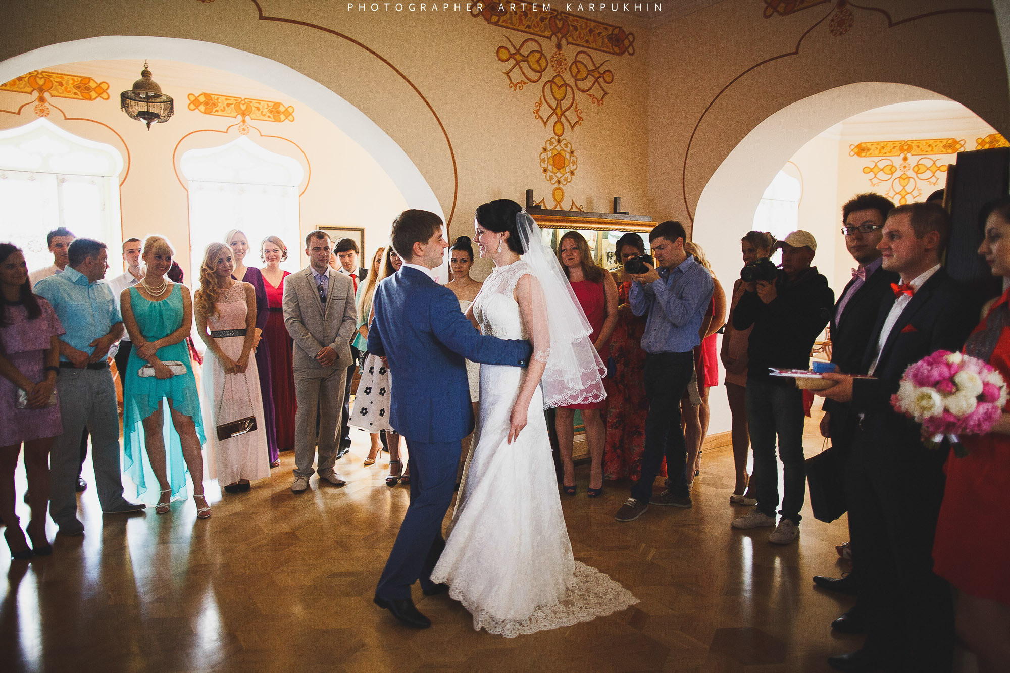 Антон и Аня. Фотограф городских и семейных событий Артем Карпухин