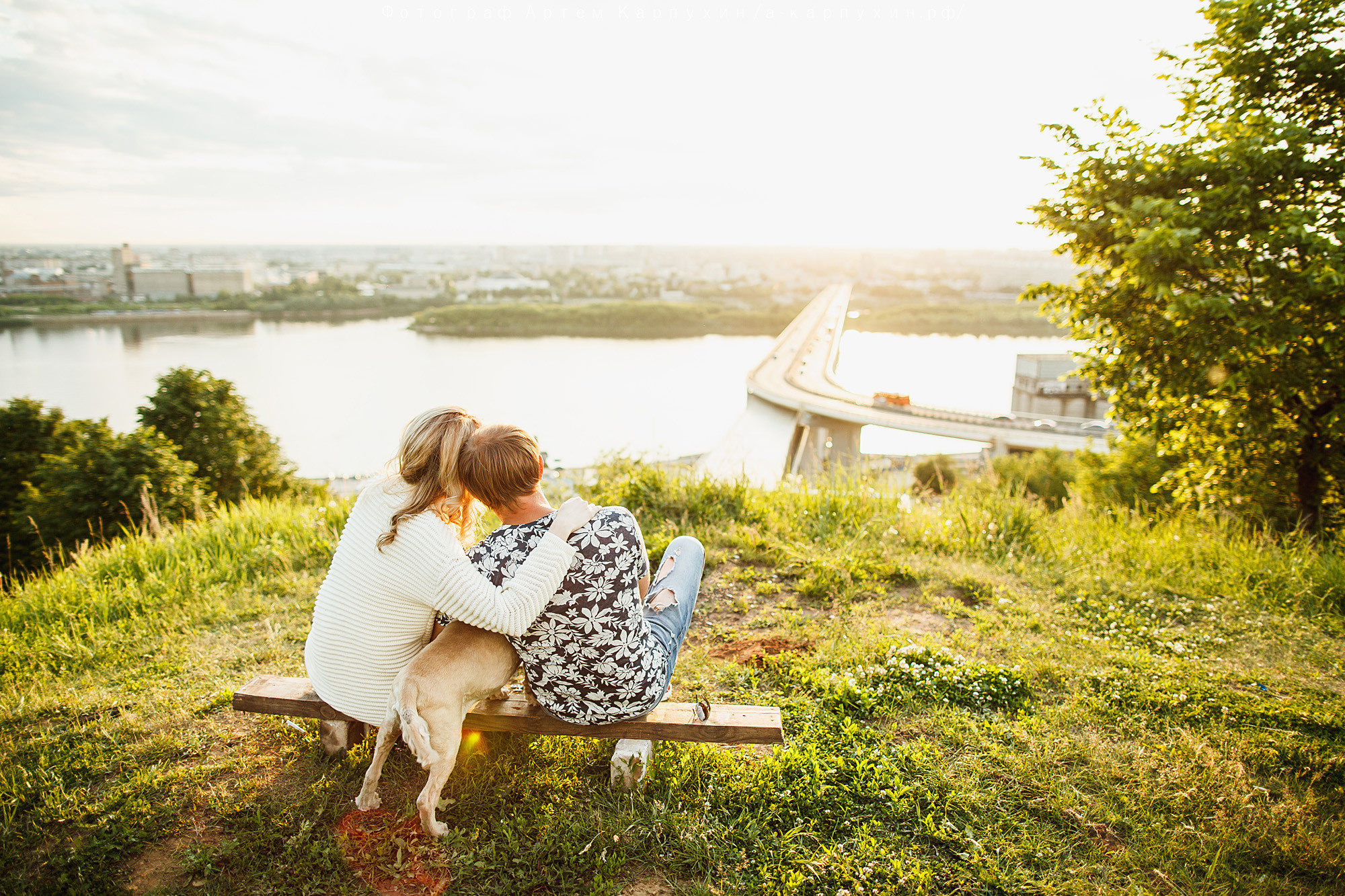 Город, собака, любовь. Прогулка Димы, Кати и Гранта. Фотограф городских и семейных событий Артем Карпухин