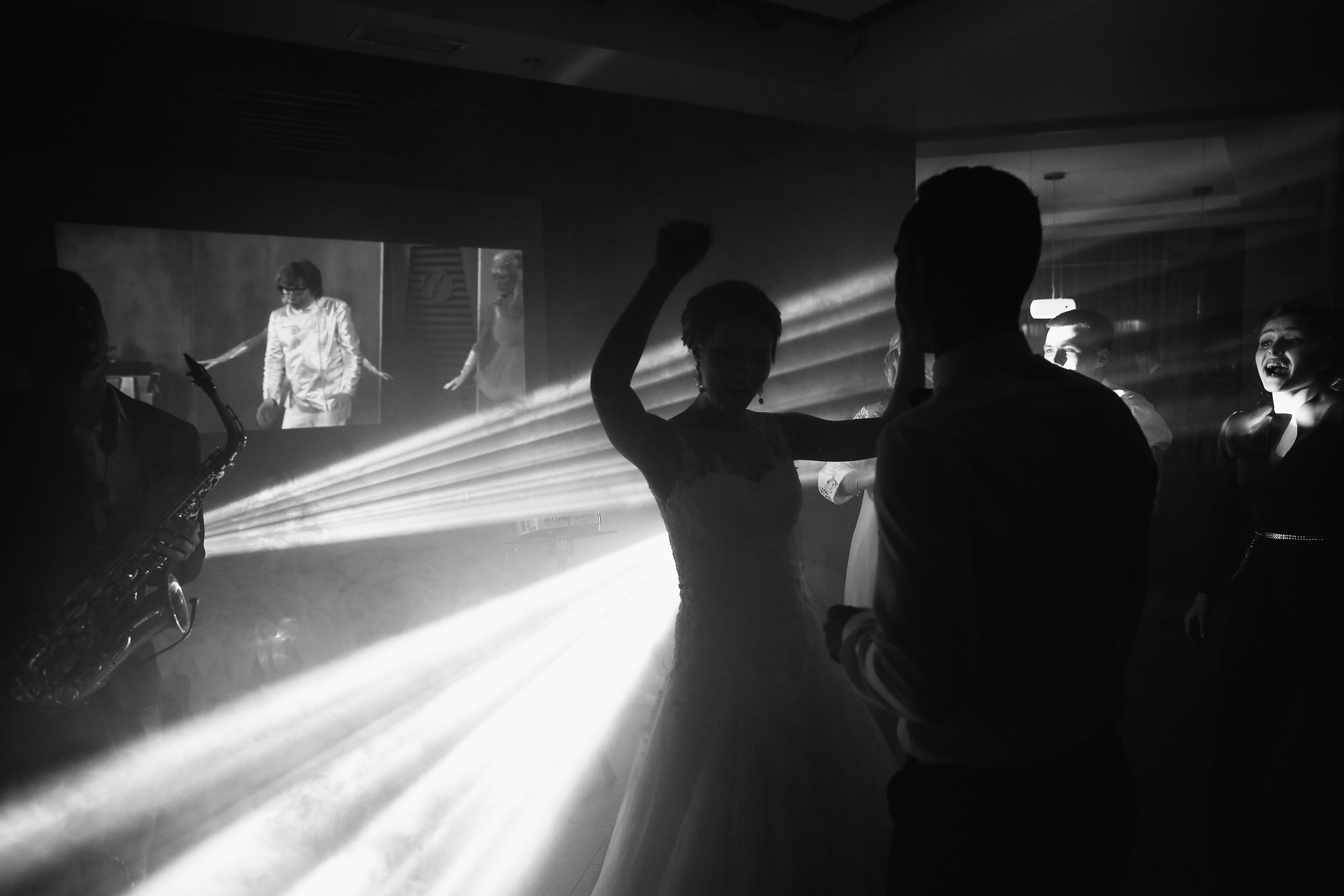 Влад и Лера сентябрь 2016. Фотограф городских и семейных событий Артем Карпухин