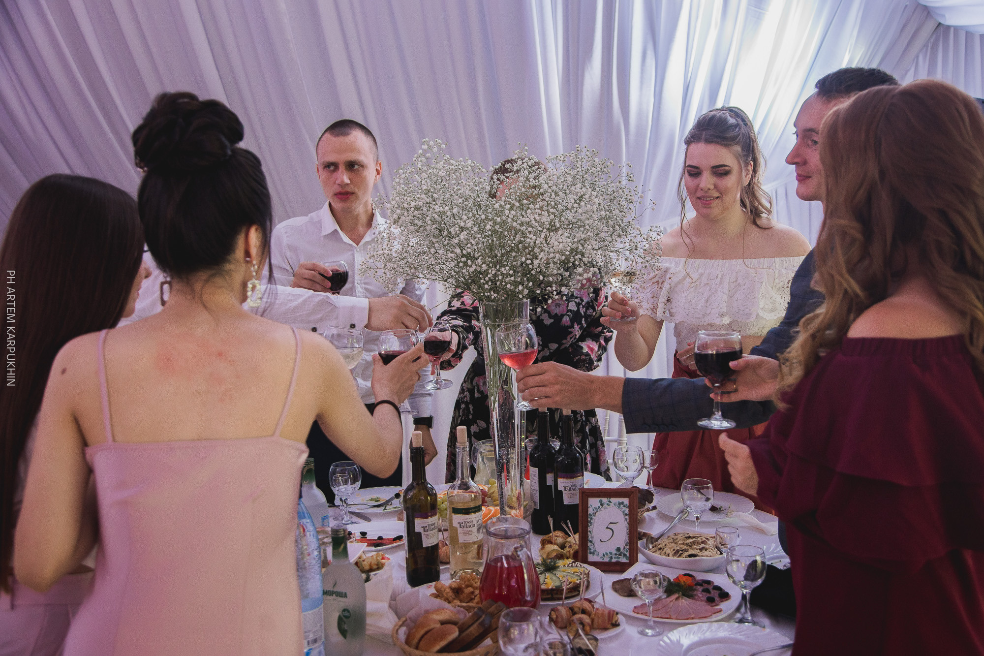 Егор и Виктория. Фотограф городских и семейных событий Артем Карпухин