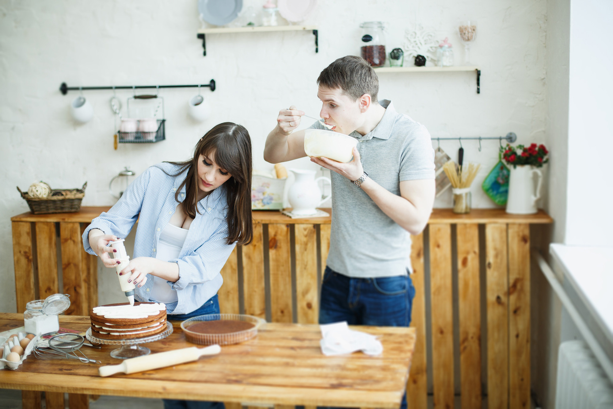 Катин торт. Катя и Лёша 2016. Беременная домашняя съемка. Фотограф городских и семейных событий Артем Карпухин