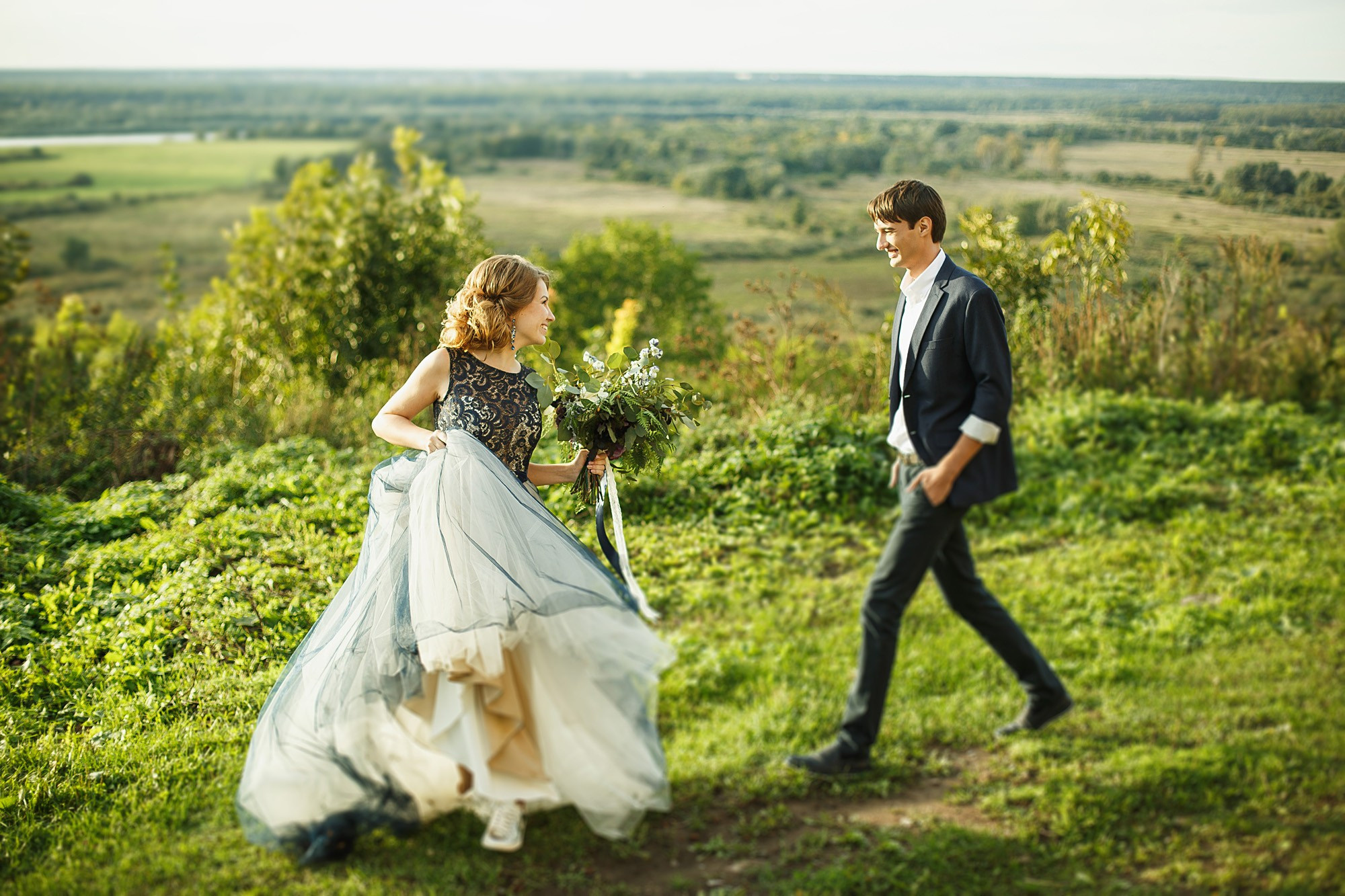 Ты ветер в моих волосах, ты солнце на коже моей.... Фотограф городских и семейных событий Артем Карпухин
