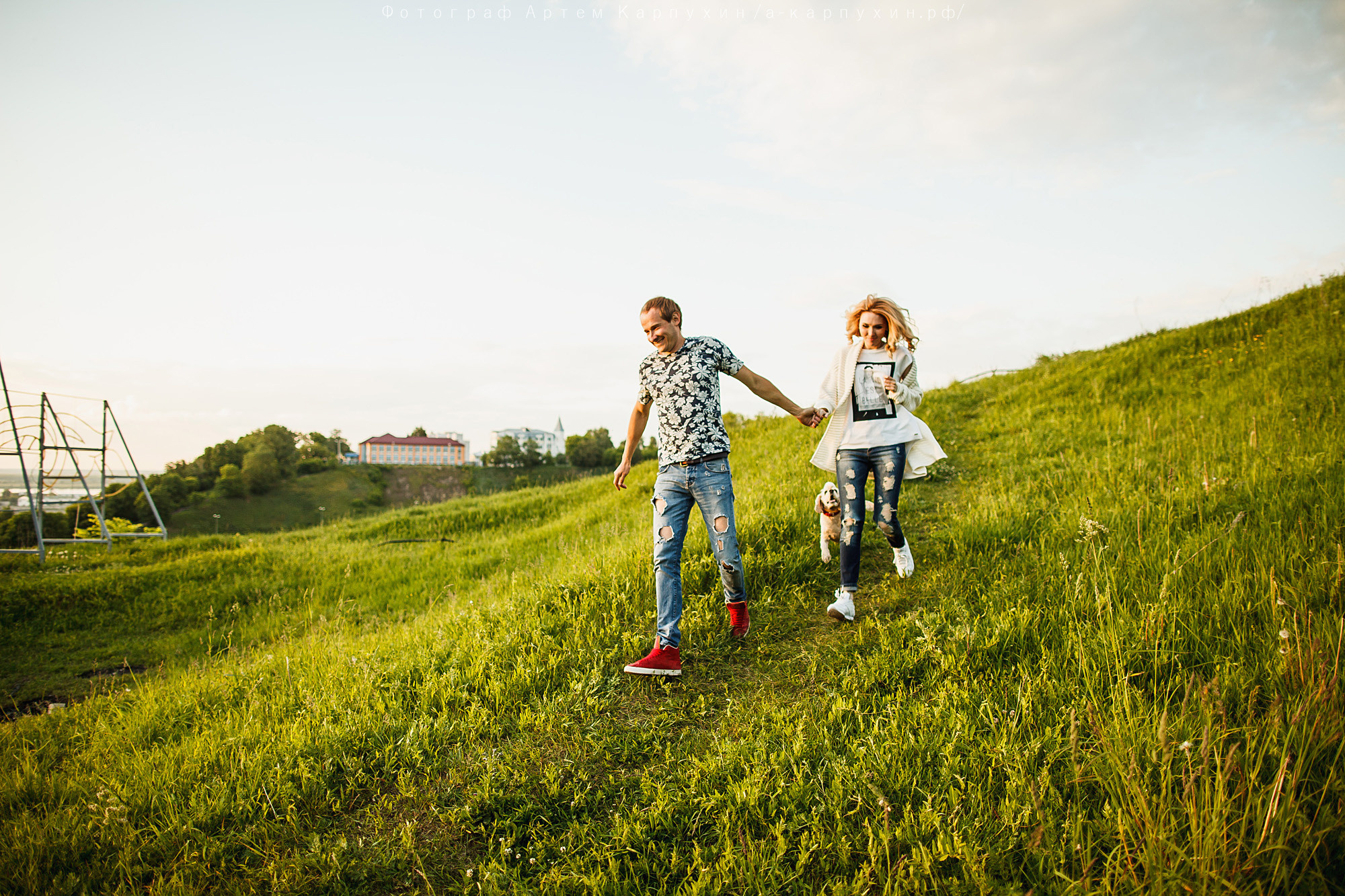 Город, собака, любовь. Прогулка Димы, Кати и Гранта. Фотограф городских и семейных событий Артем Карпухин