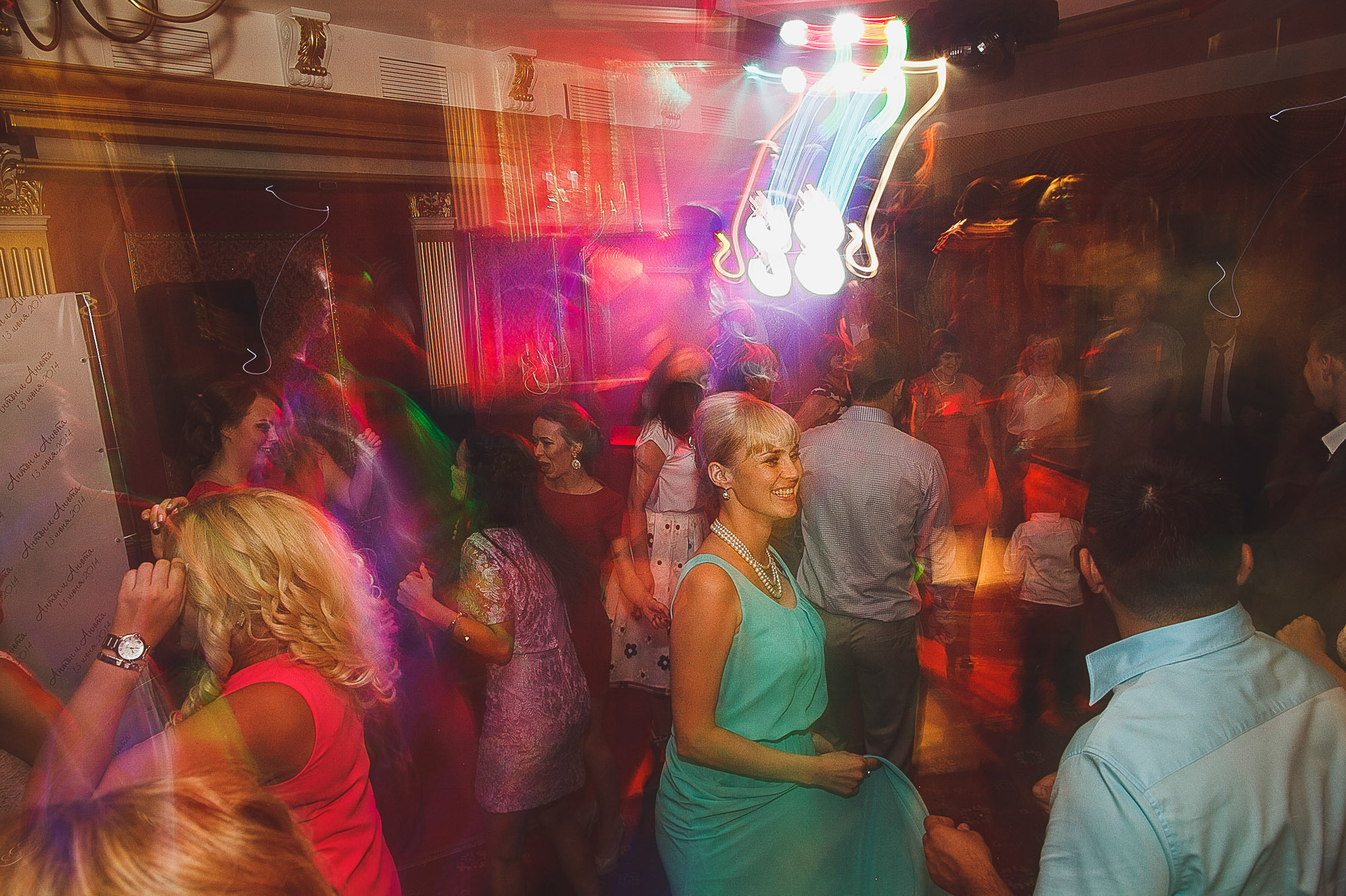 Антон и Аня. Фотограф городских и семейных событий Артем Карпухин