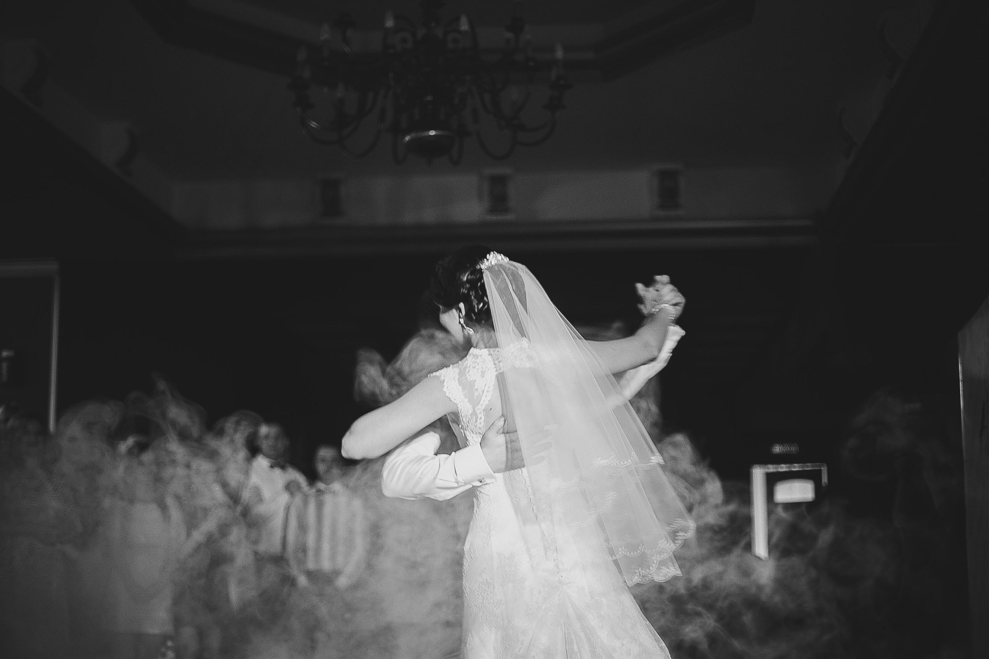 Антон и Аня. Фотограф городских и семейных событий Артем Карпухин