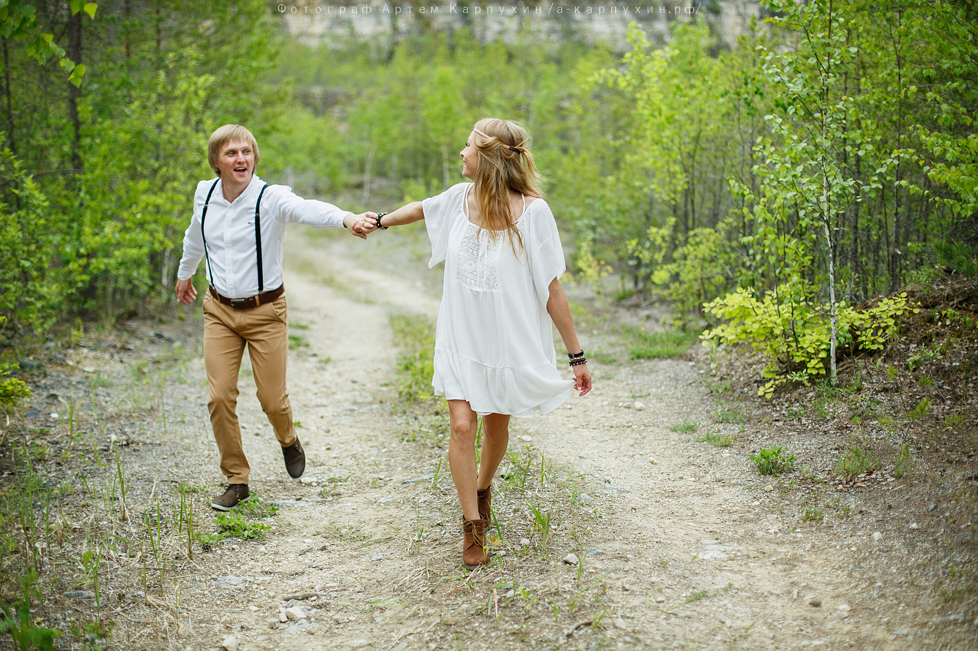 Иван Женя и каменные глыбы. 5 июня 2016 Дюкинский карьер. Фотограф городских и семейных событий Артем Карпухин