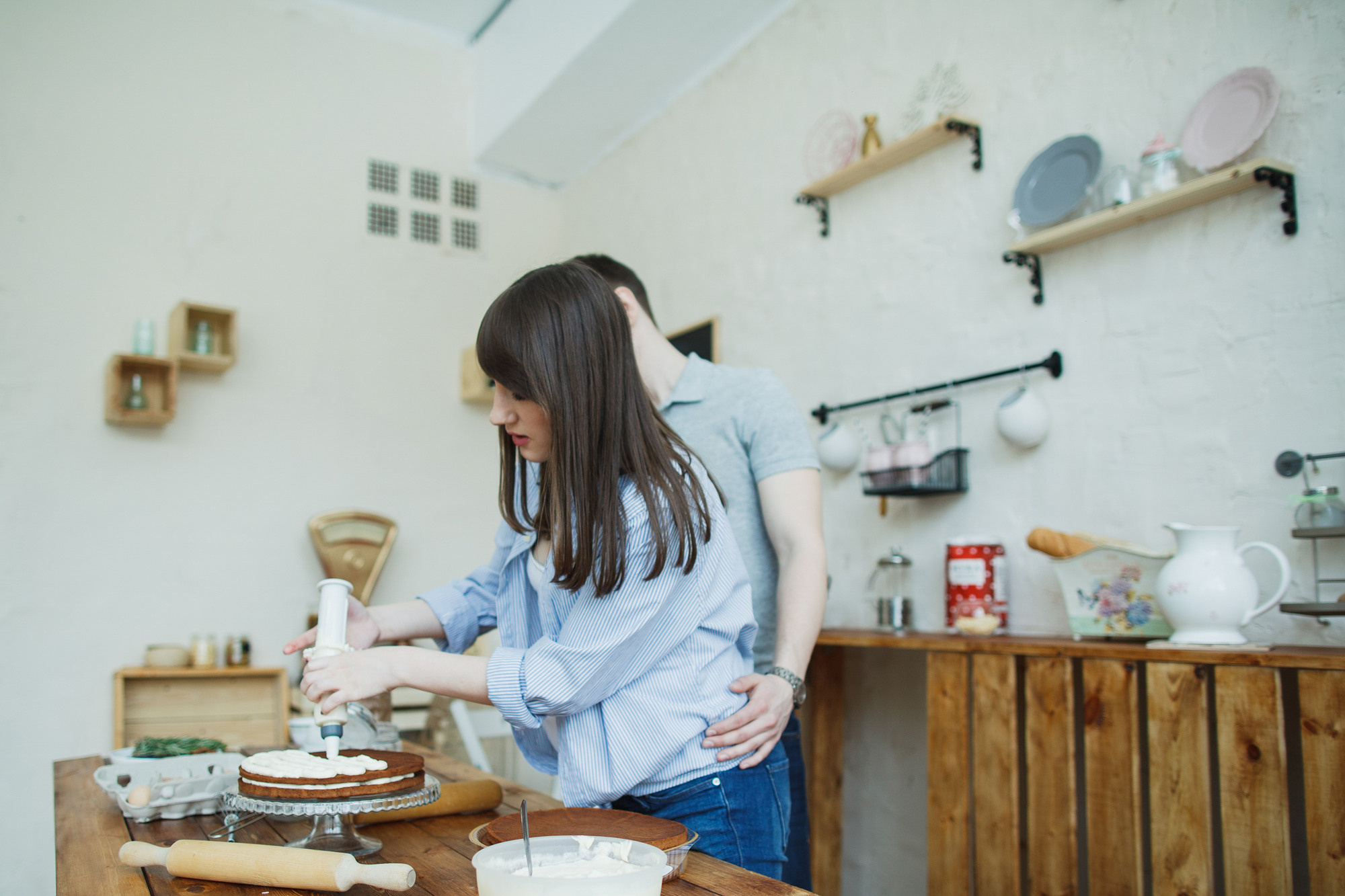 Катин торт. Катя и Лёша 2016. Беременная домашняя съемка. Фотограф городских и семейных событий Артем Карпухин