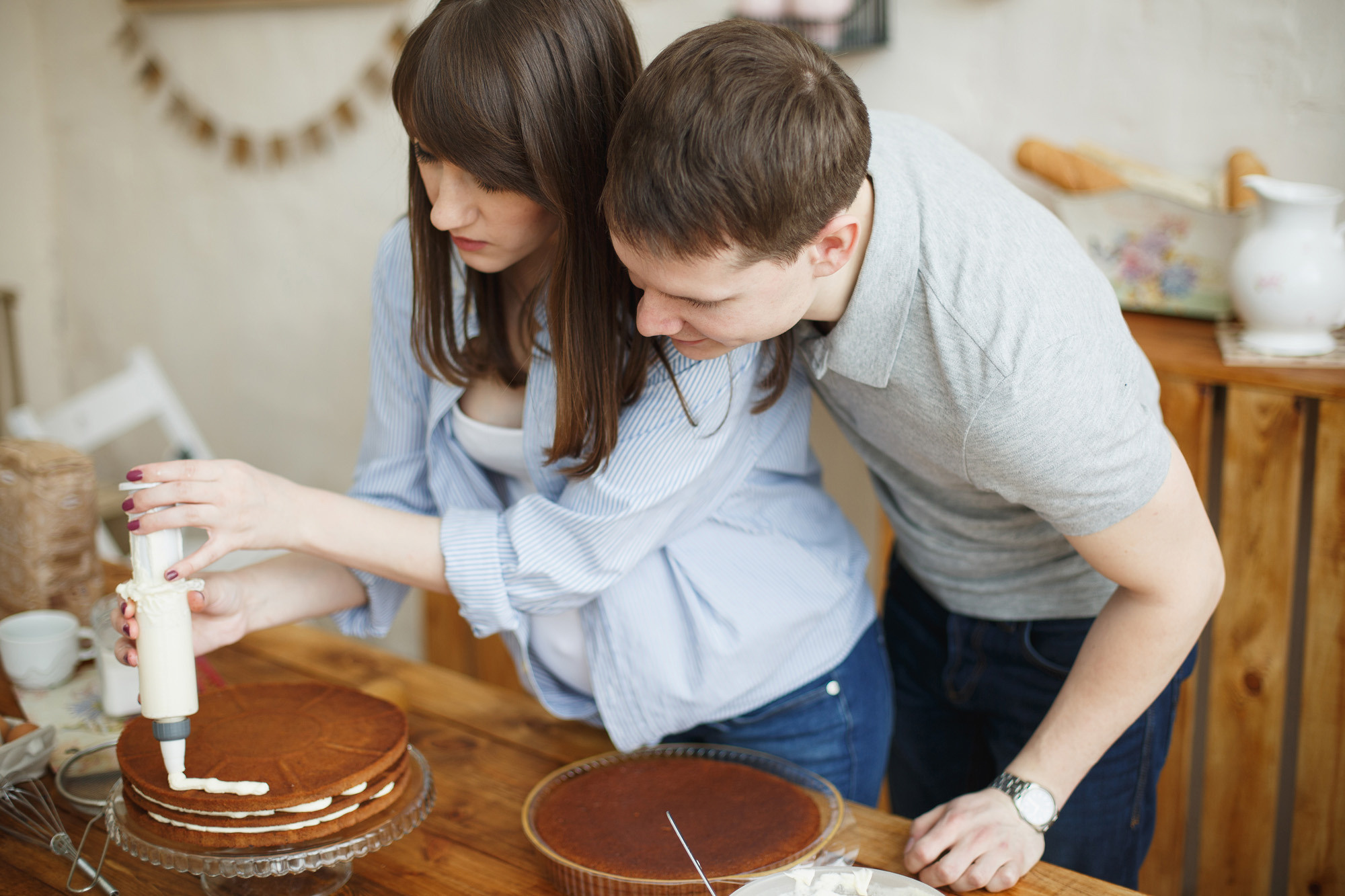 Катин торт. Катя и Лёша 2016. Беременная домашняя съемка. Фотограф городских и семейных событий Артем Карпухин