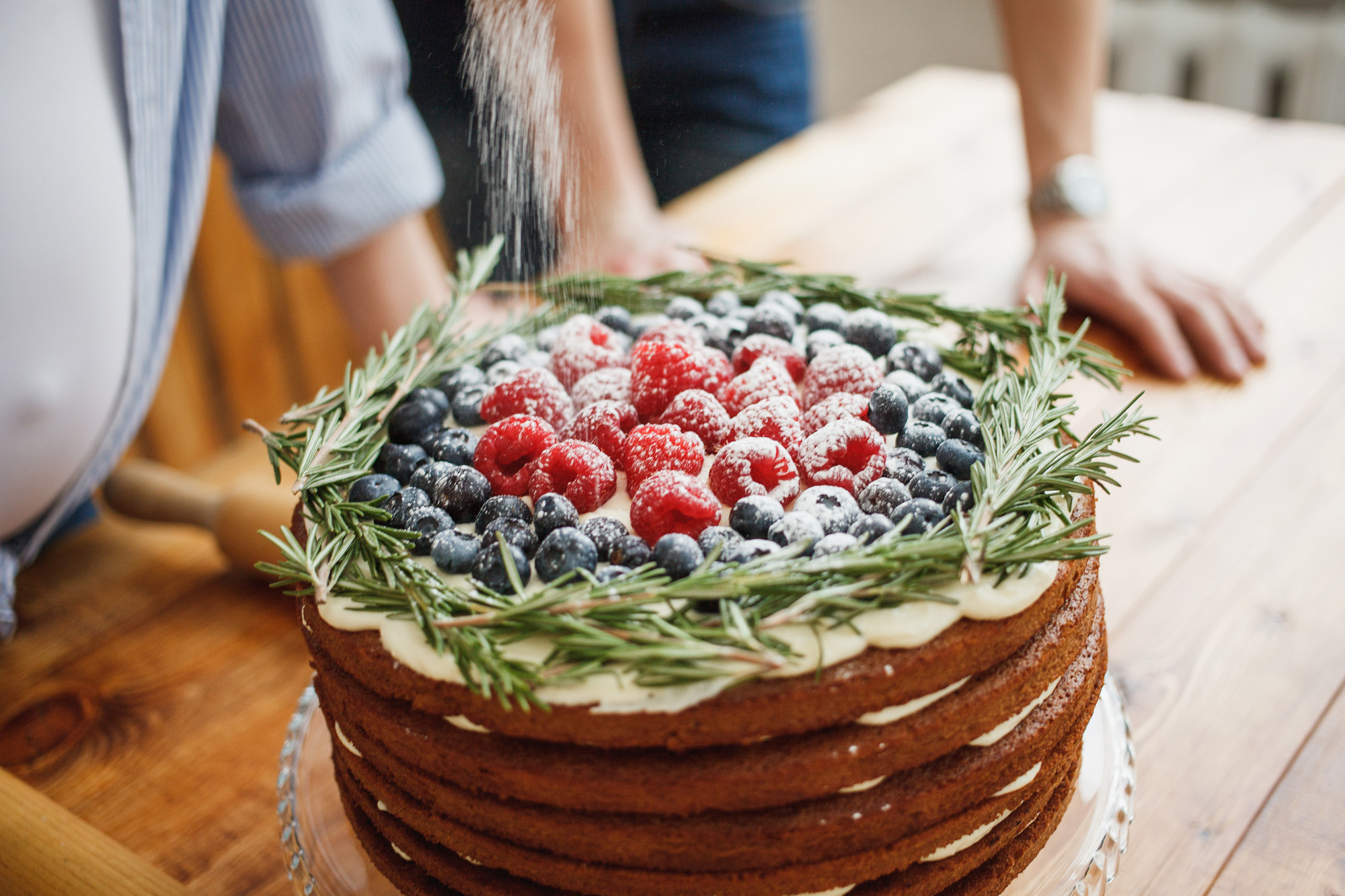 Катин торт. Катя и Лёша 2016. Беременная домашняя съемка. Фотограф городских и семейных событий Артем Карпухин