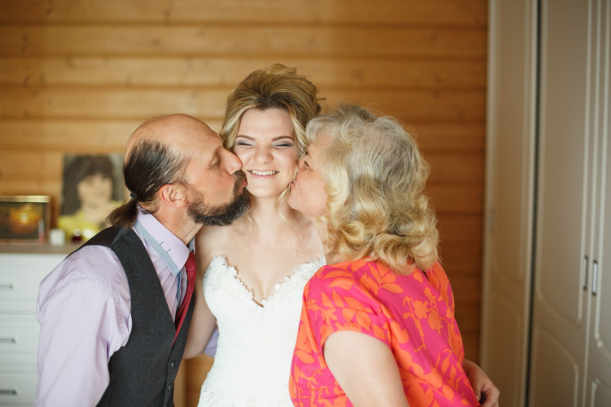 8.06.16 Алиса и Илья. Свадебное утро и немного прогулки. Фотограф городских и семейных событий Артем Карпухин