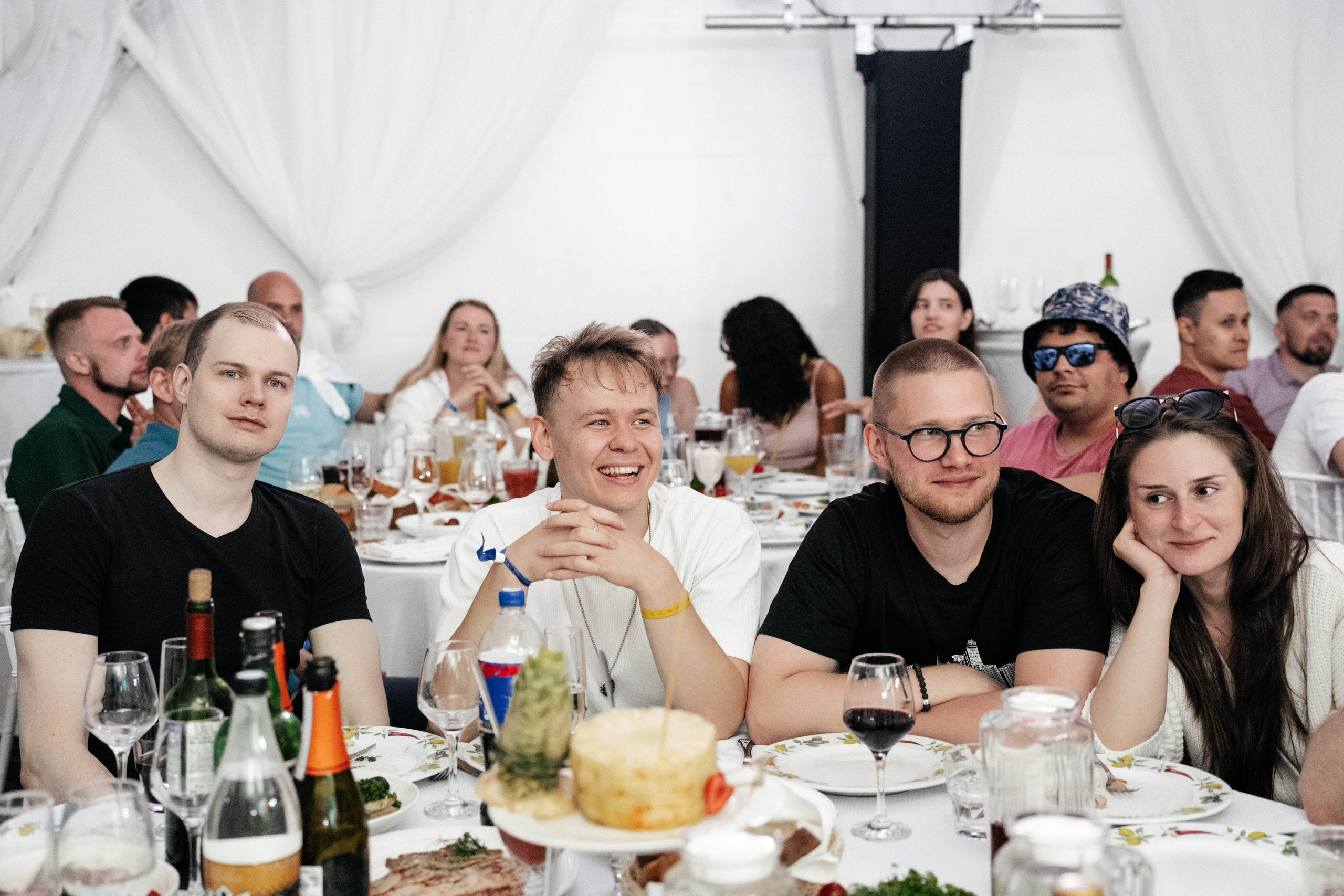 Бери заряд. Свадебный фотограф Москва Александра Аверкова