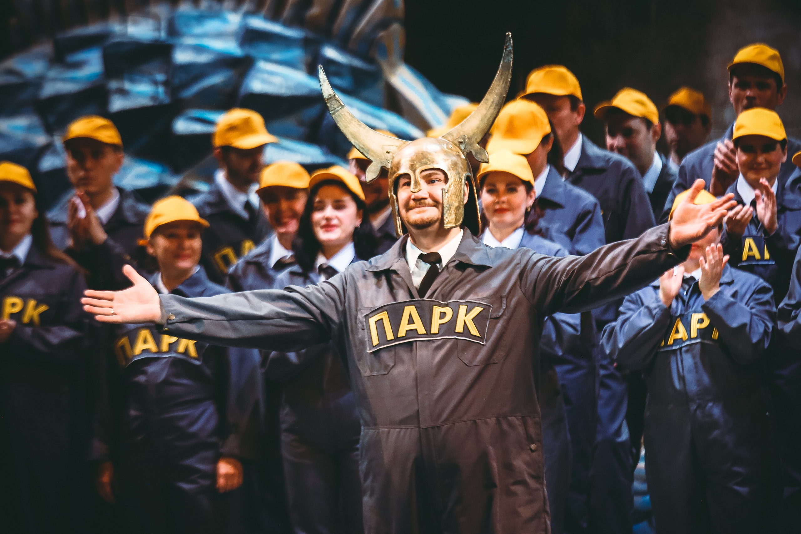 Парк древнерусского периода: премьера «Садко» Чернякова в Большом театре. Дарья Письменюк / Darya Leitstern — фотограф, музыкант, журналист, путешественник