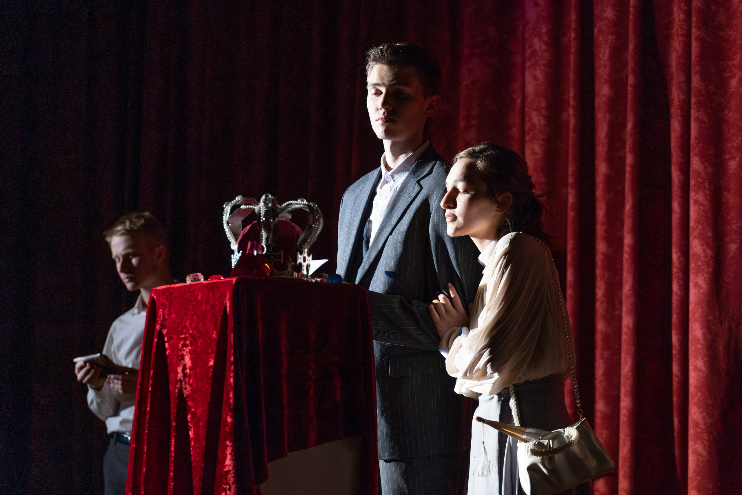 Театр. Photomantis