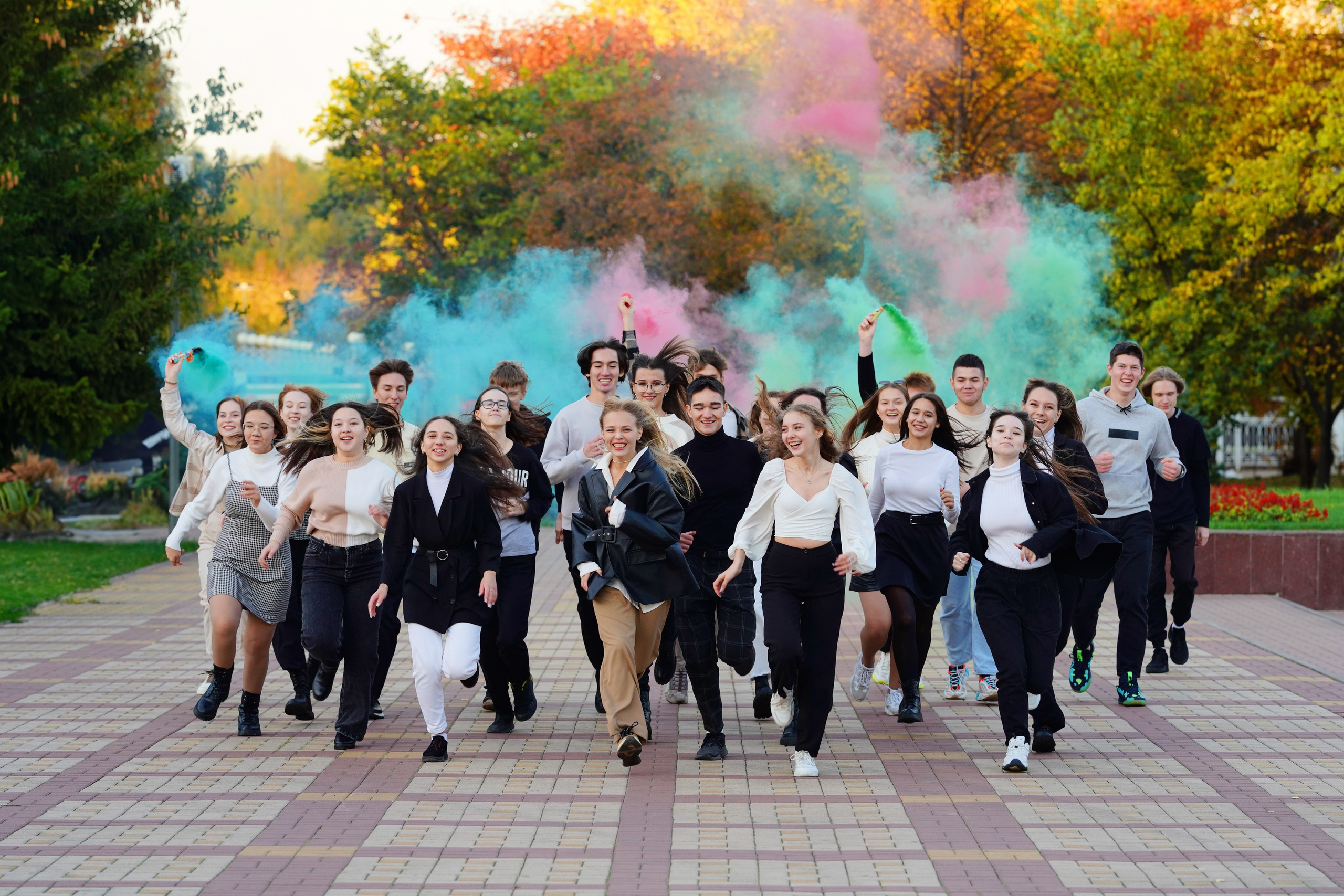 Осень 9,11 класс. Выпускные альбомы в Набережных Челнах