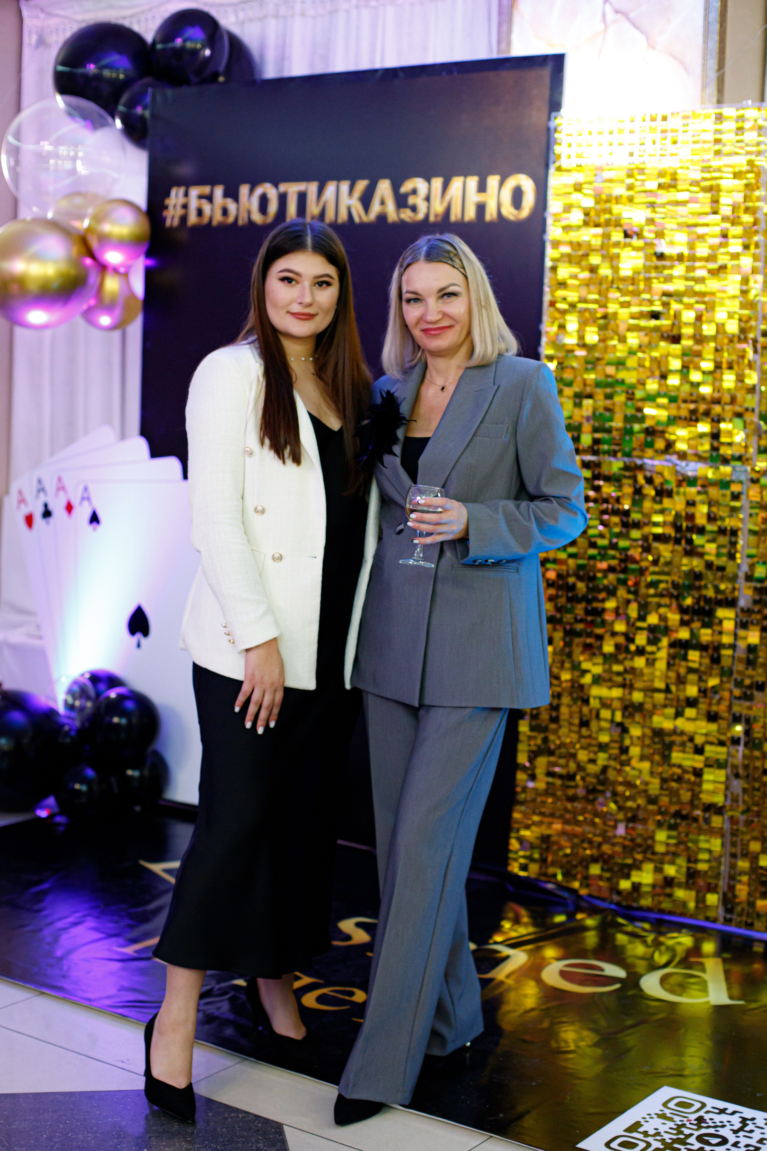 ELOSMED. Photokarish