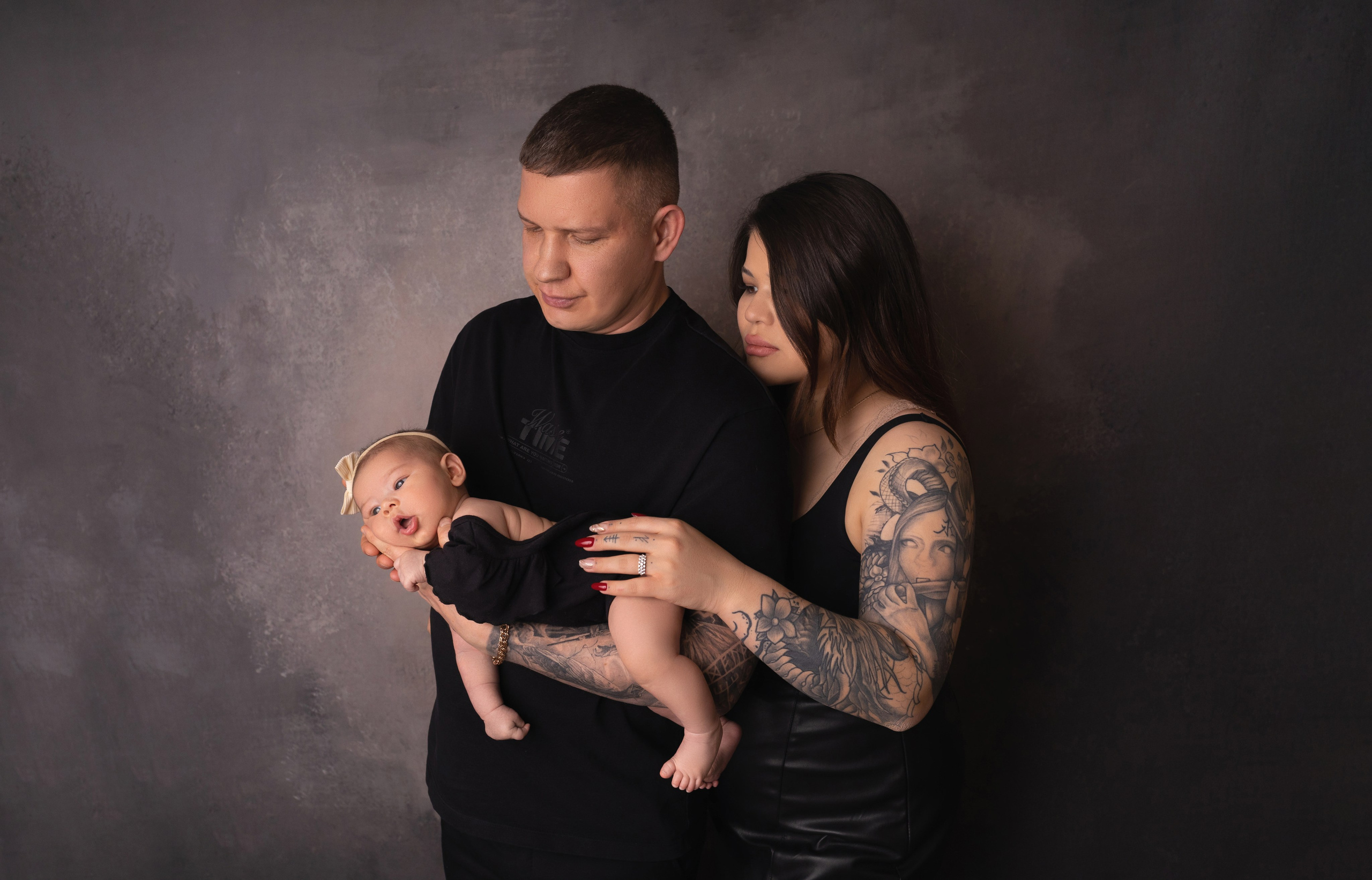 Семейные кадры от Elvira Kamaeva. Фотограф новорожденных малышей в Омске и Омской области Эльвира Камаева