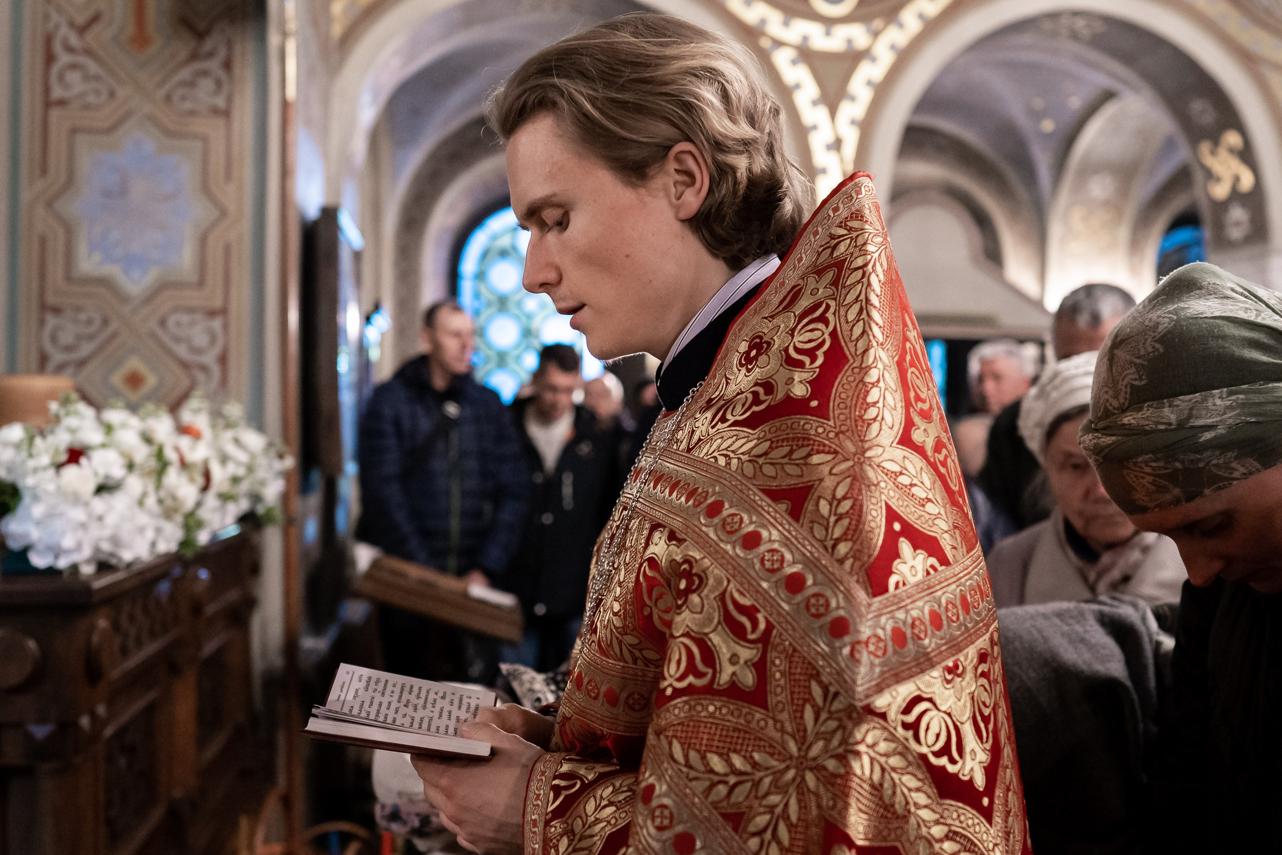 Престольный праздник в храме Воскресения Христова (Форосская церковь). Церковный фотограф Севастополь
