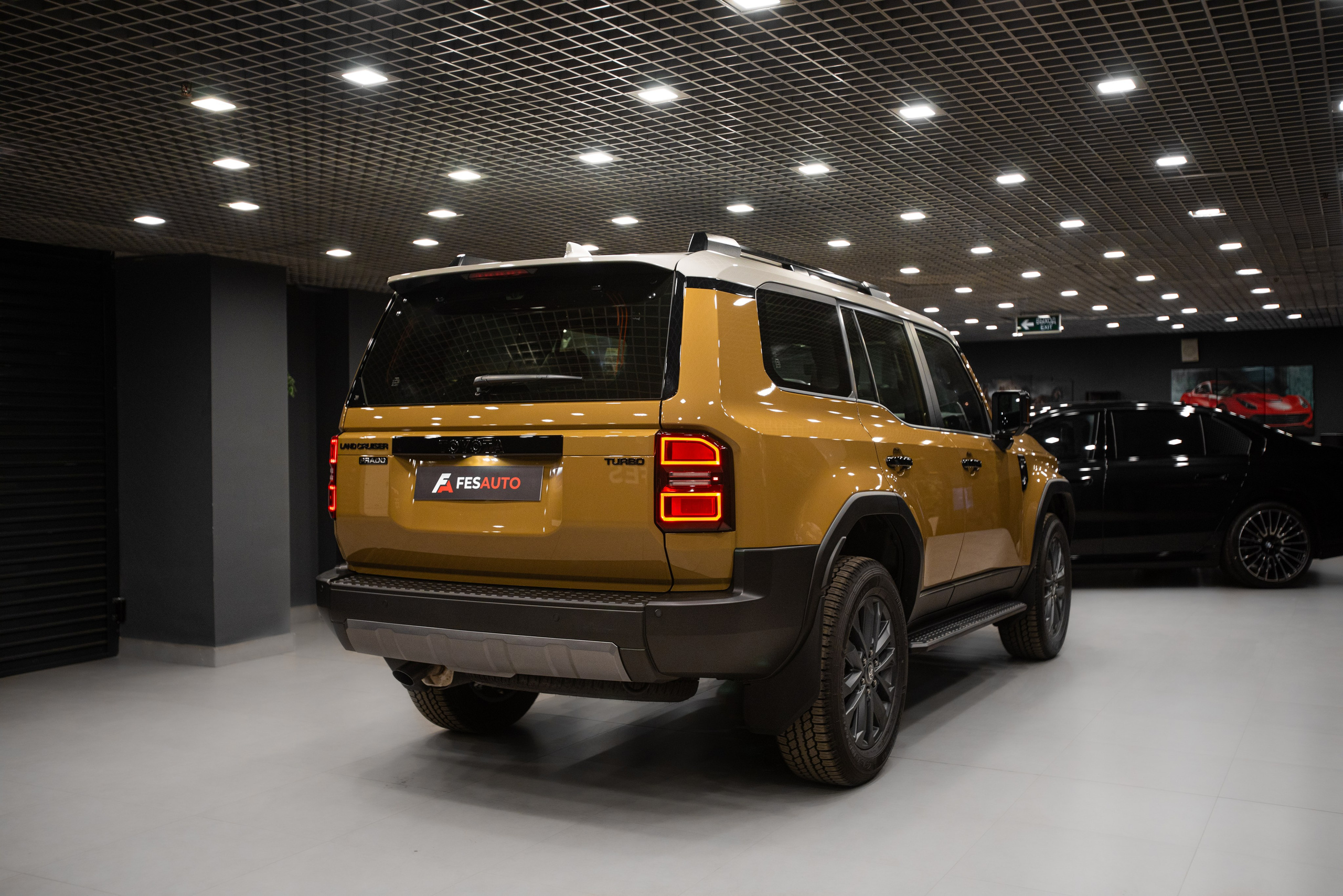 Toyota LC Prado. Автомобильный фотограф в Москве Андрей Емельянов