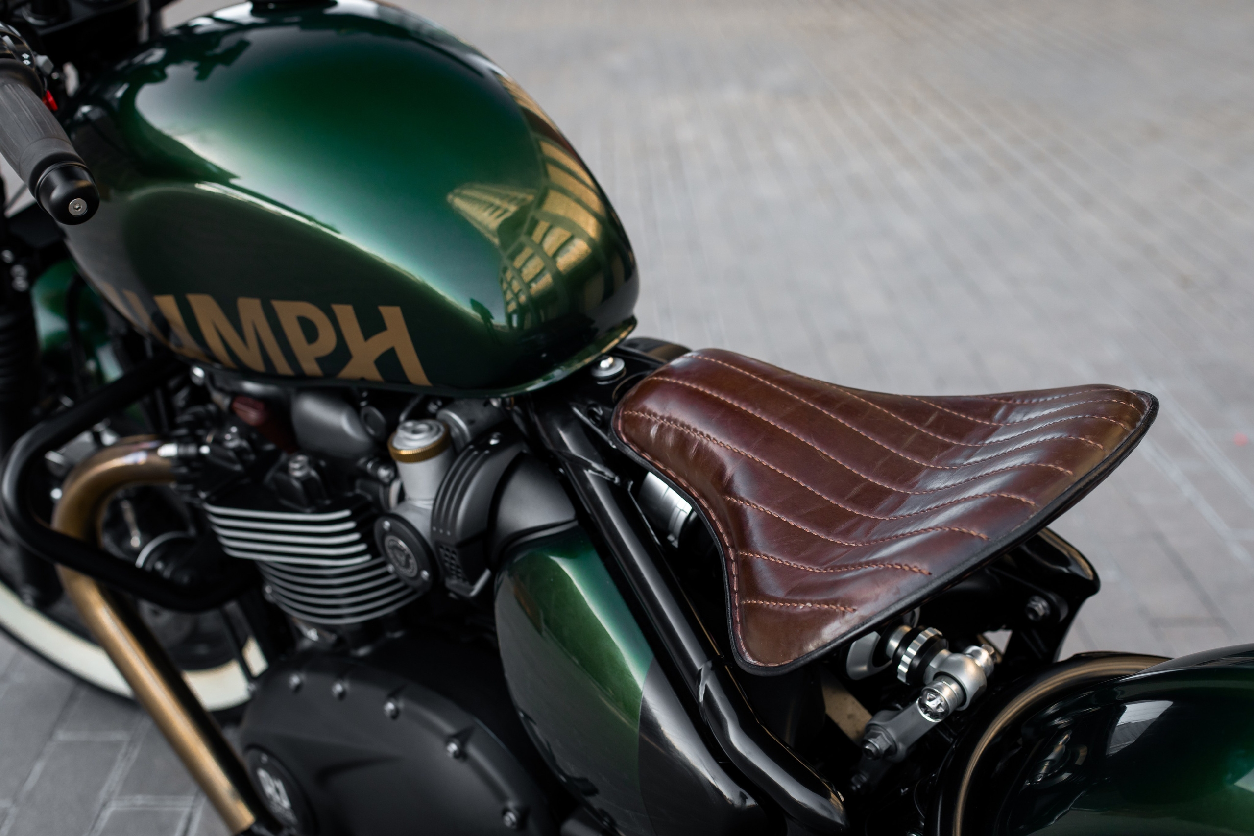 Triumph. Автомобильный фотограф в Москве Андрей Емельянов