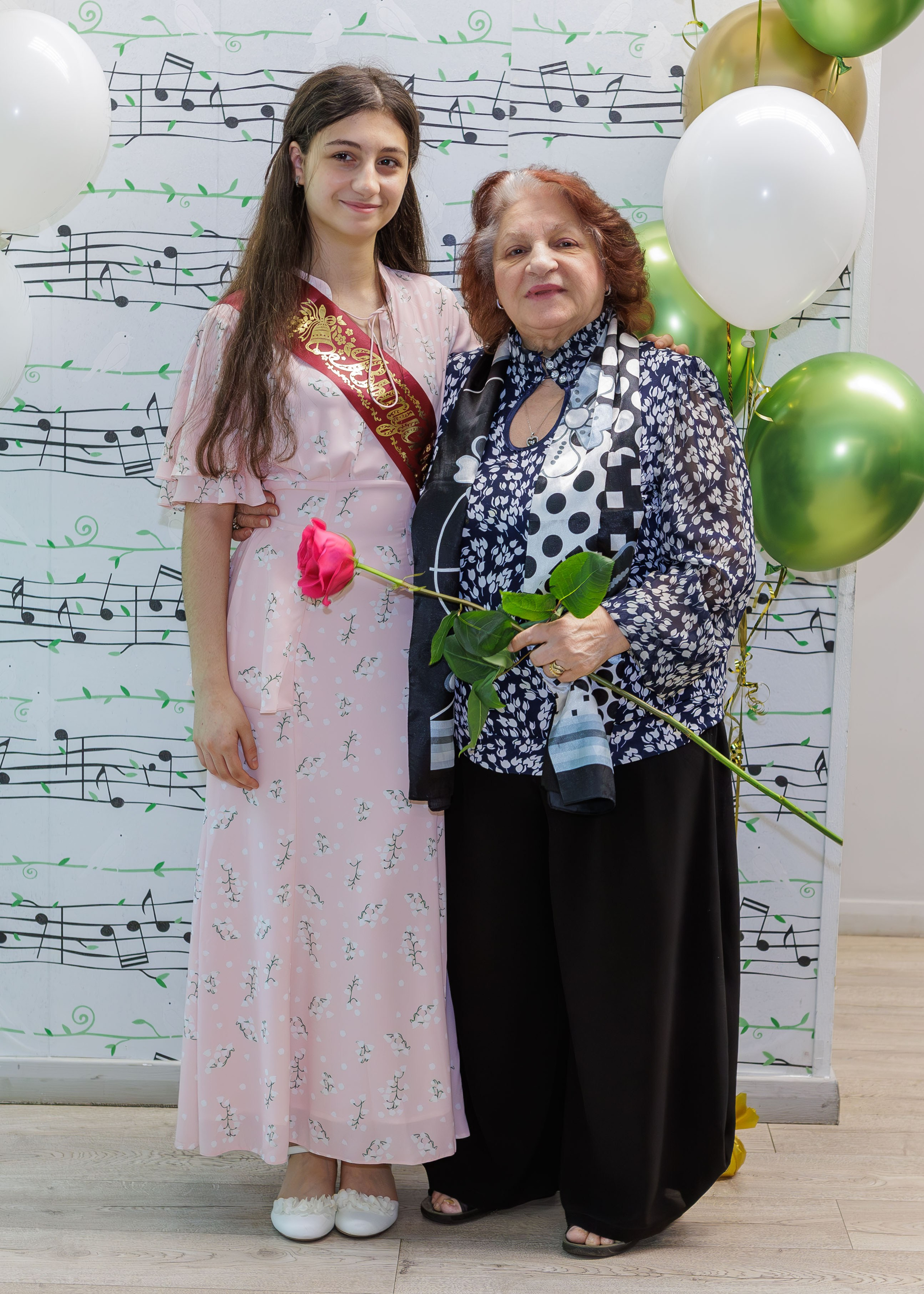 Вручение дипломов в Детской музыкальной школе имени Н. П. Будашкина. Выпускные альбомы и школьный фотограф в Подольске, Троицке, Щербинке, Москве и Московской области