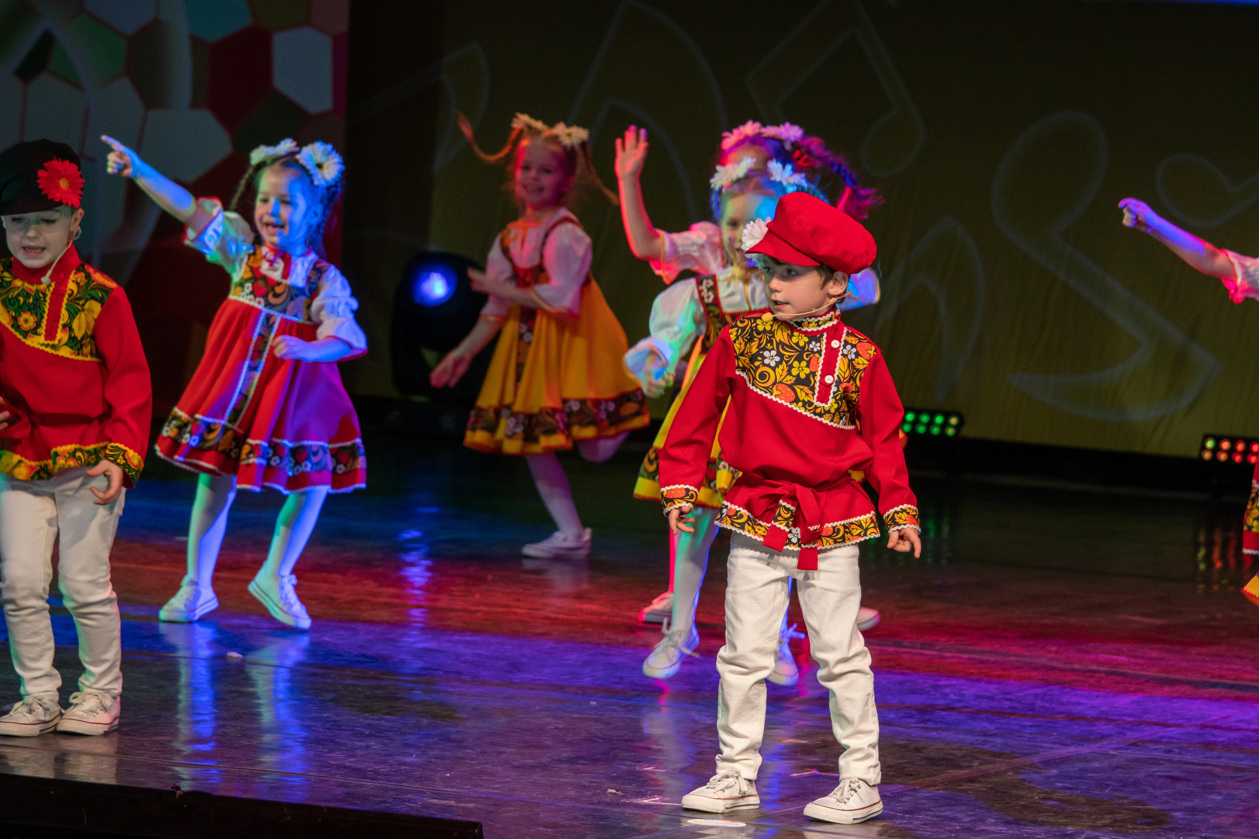 Съёмка концерта для Домисольки, большой концертный зал Космос. «Студия DRONAVT`s» — видеосъёмка и фотография г. Москва