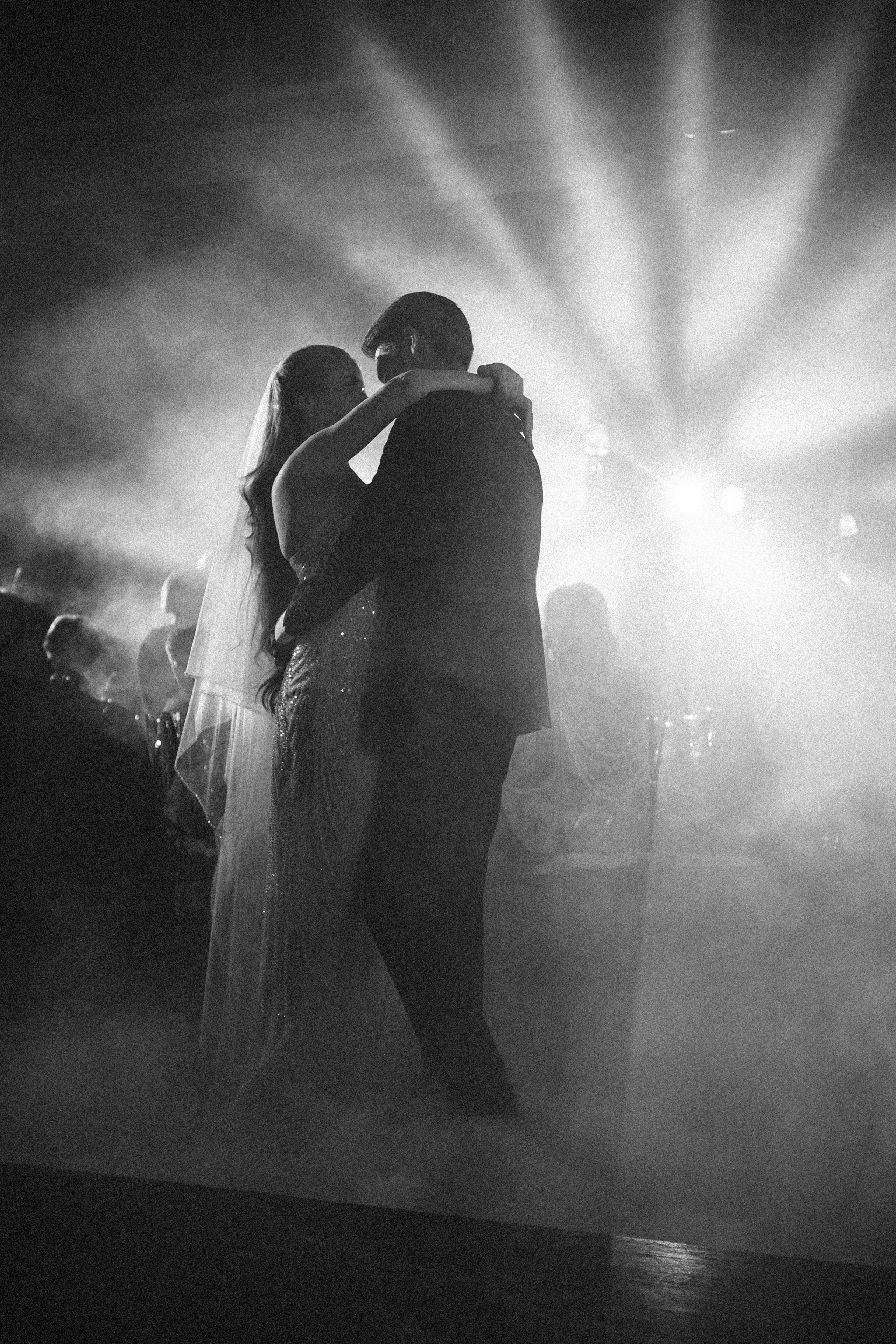 СВАДЕБНАЯ СЬЕМКА В ОТЕЛЕ В СИБИРИ. Профессиональный фотограф, Санкт-Петербург — Виктория Богомолова