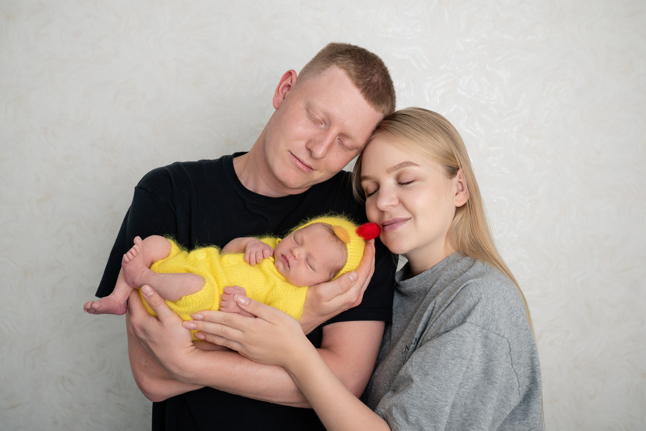 Малышке 2 недели. Фотограф новорожденный малышей Новосибирск