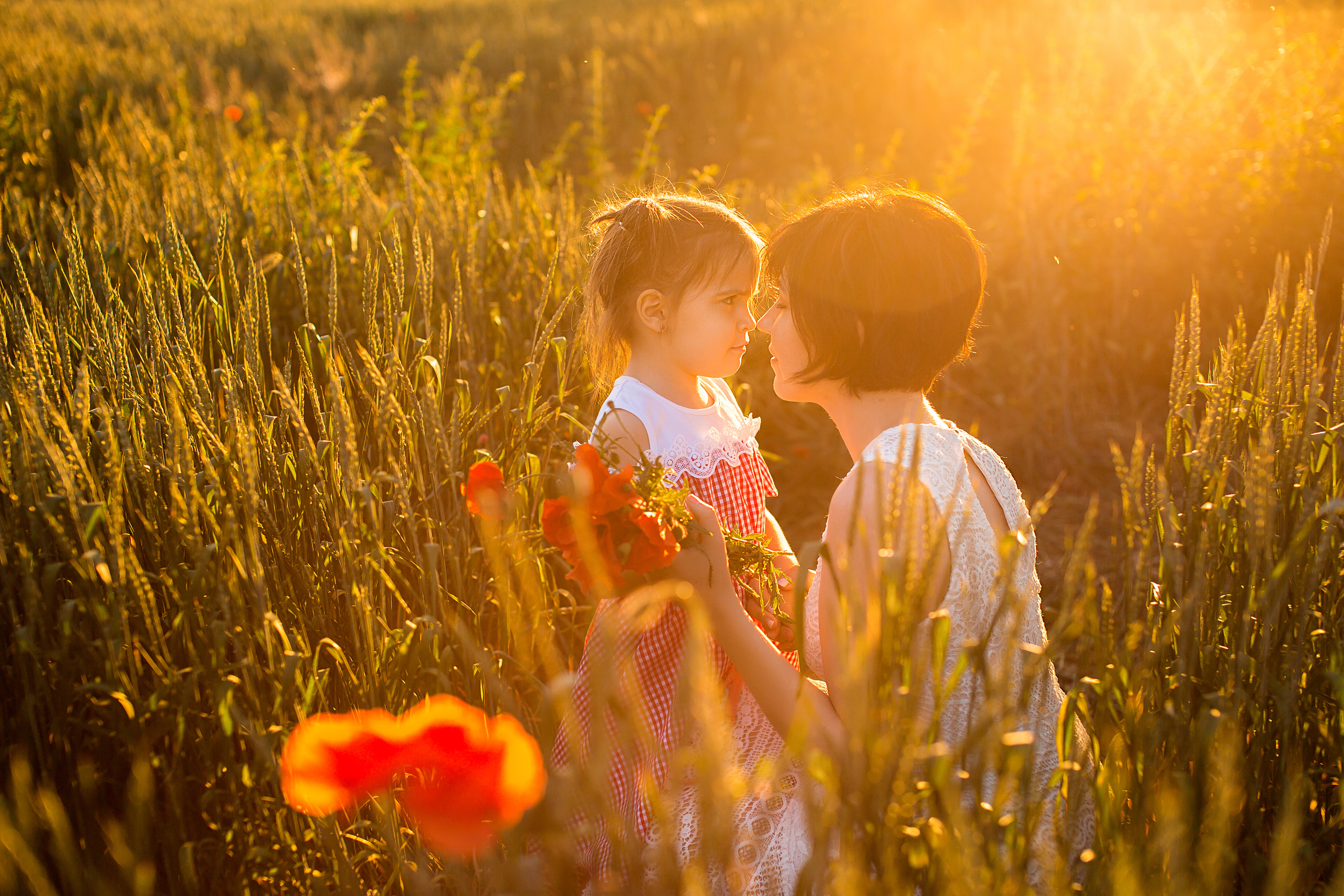 Юлия в маках. Свадебный и семейный фотограф/видеограф в Краснодаре Наталья Осинская