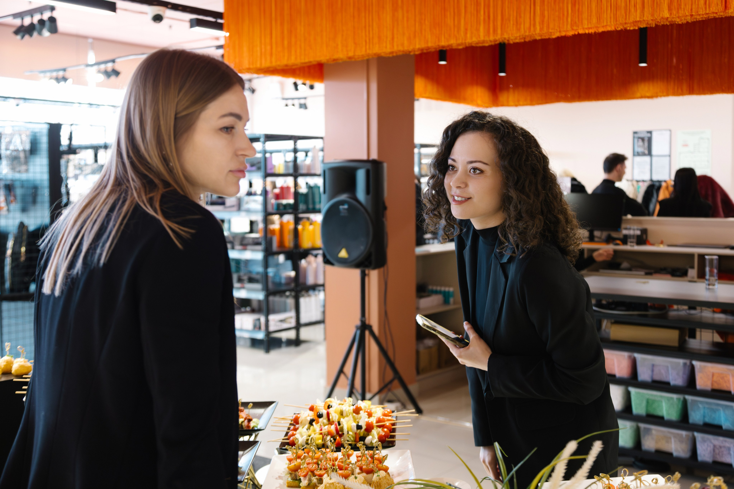 Открытие DYUKAREVA MARKET. Артур Иликчян — Wedding & Event фотограф в Краснодаре