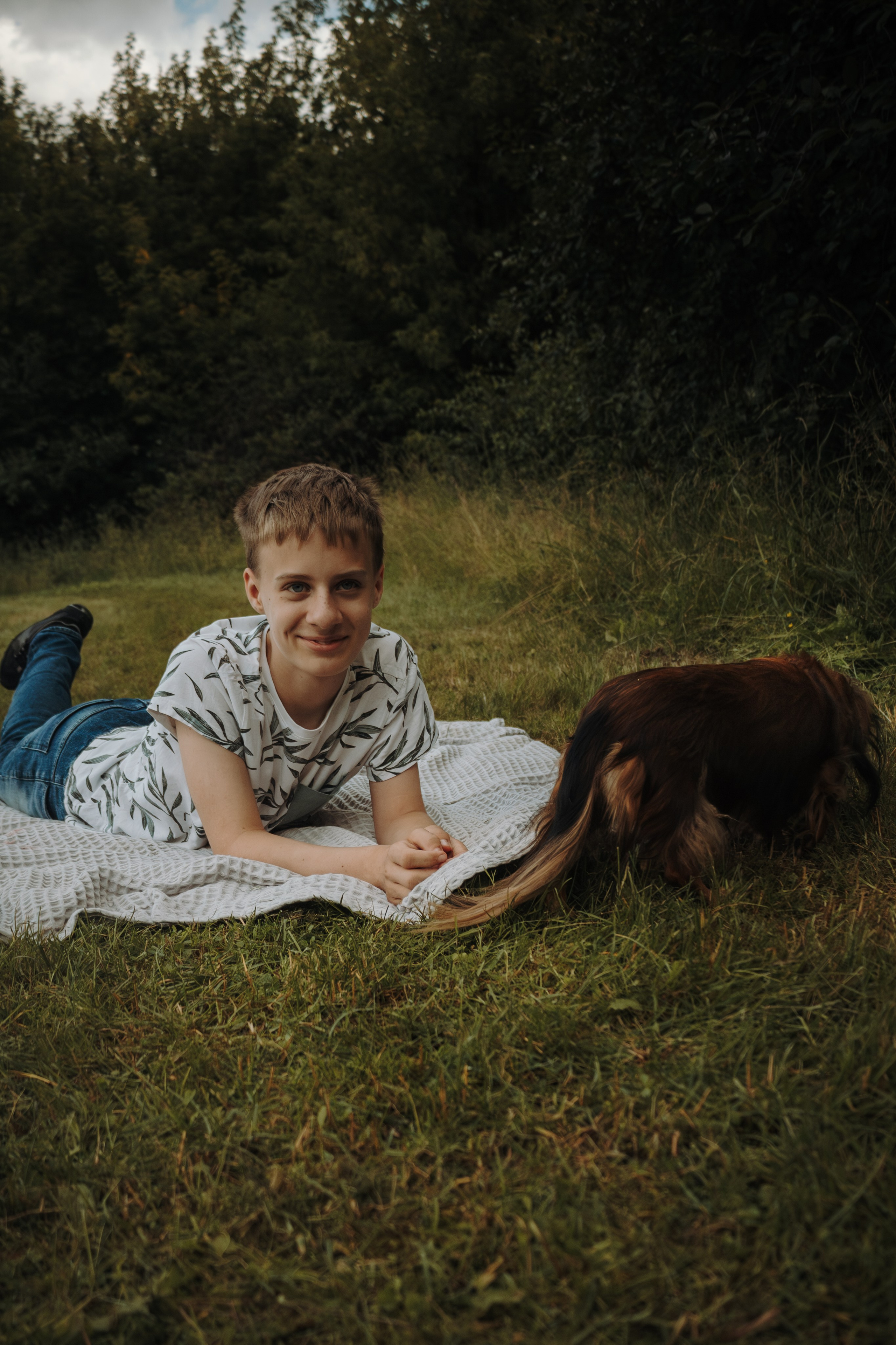 Семейная фотосессия с собаками в парке. Фотограф-анималист в Москве Екатерина Тихонова