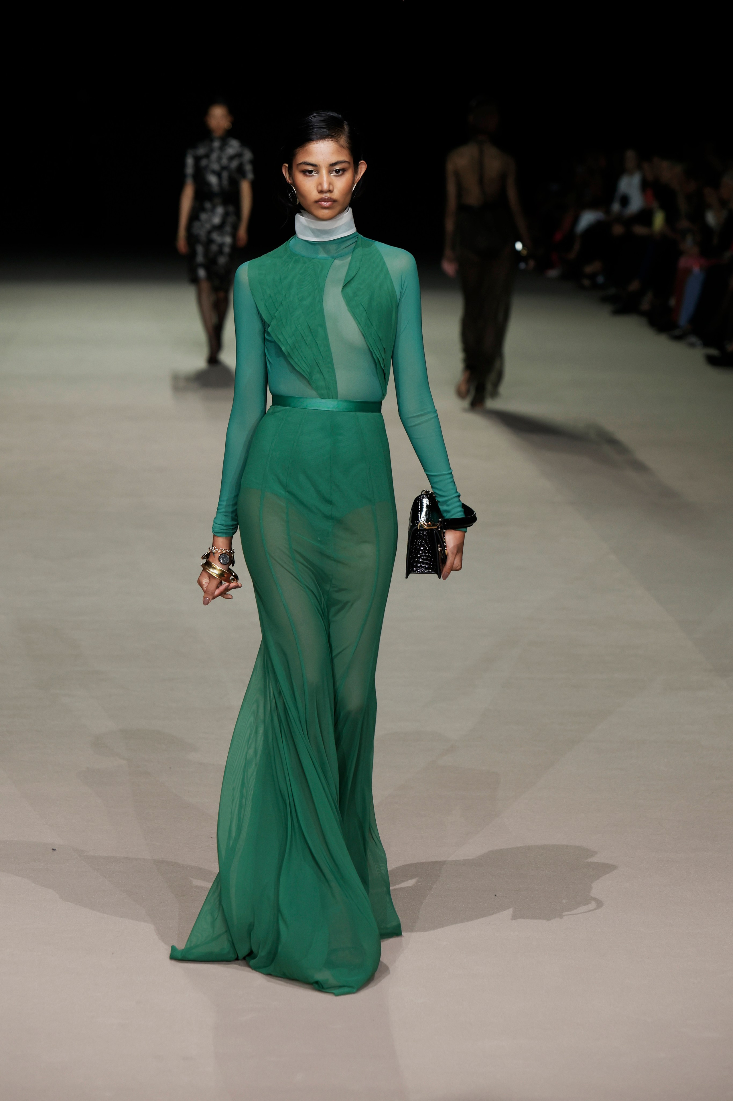 Carla Zampatti, AFW2024. Maria Poleshchuk, commercial photographer in Sydney