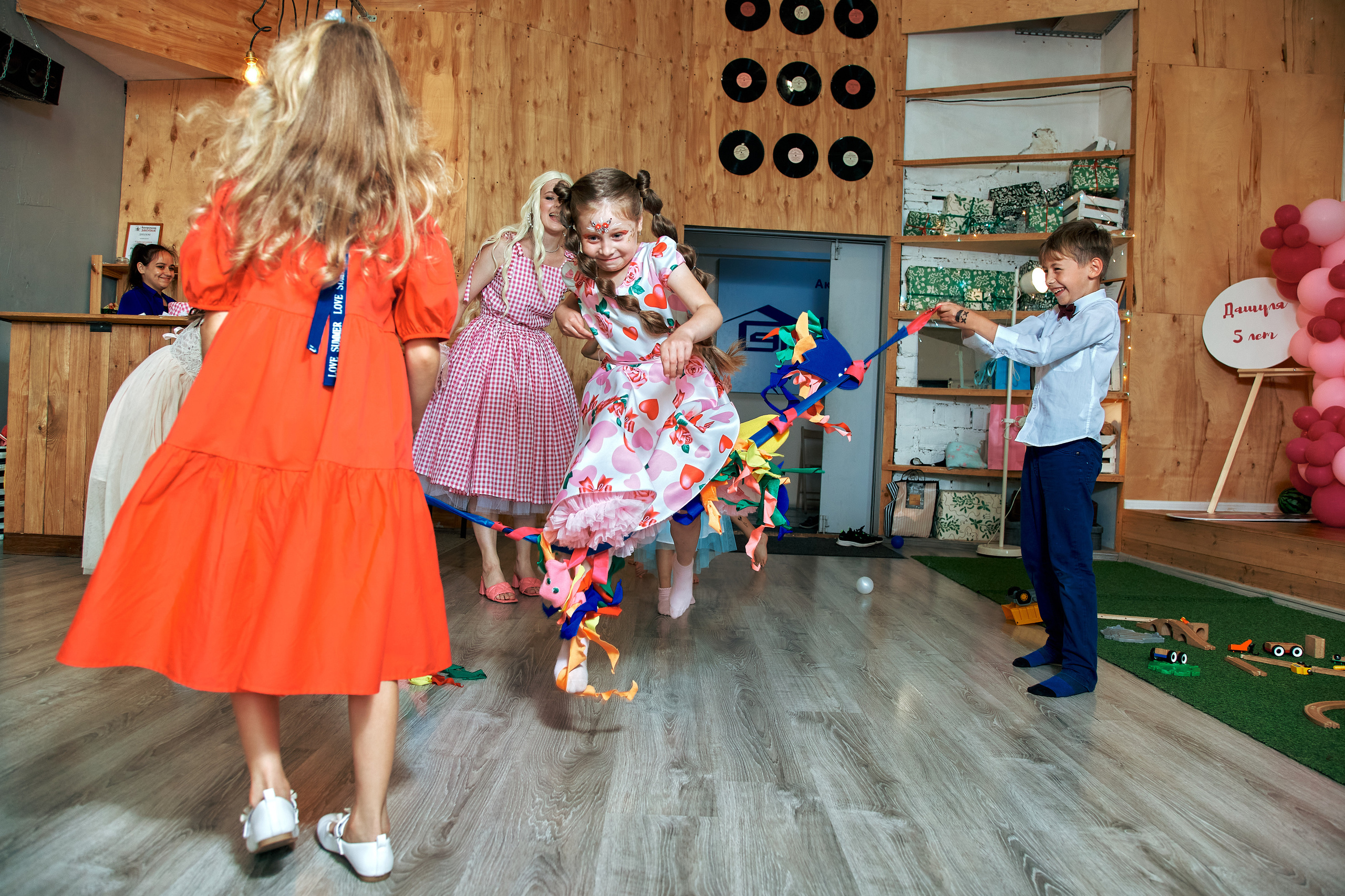 Съемка детских праздников. Фотограф в Екатеринбурге Булат Хамитов