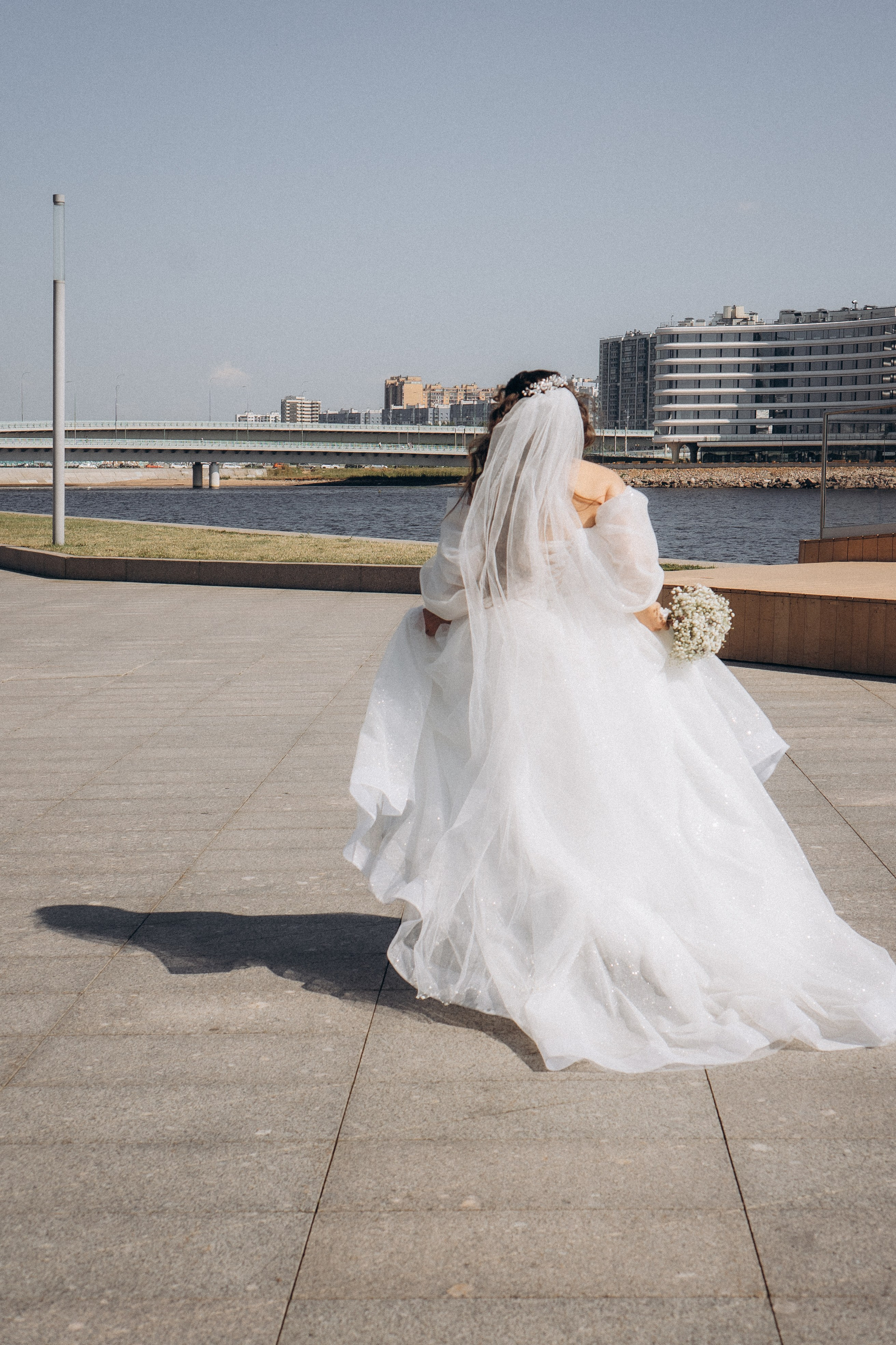 СВАДЕБНАЯ СЬЕМК В ПАРКЕ 300-ЛЕТИЯ. Профессиональный фотограф, Санкт-Петербург — Виктория Богомолова