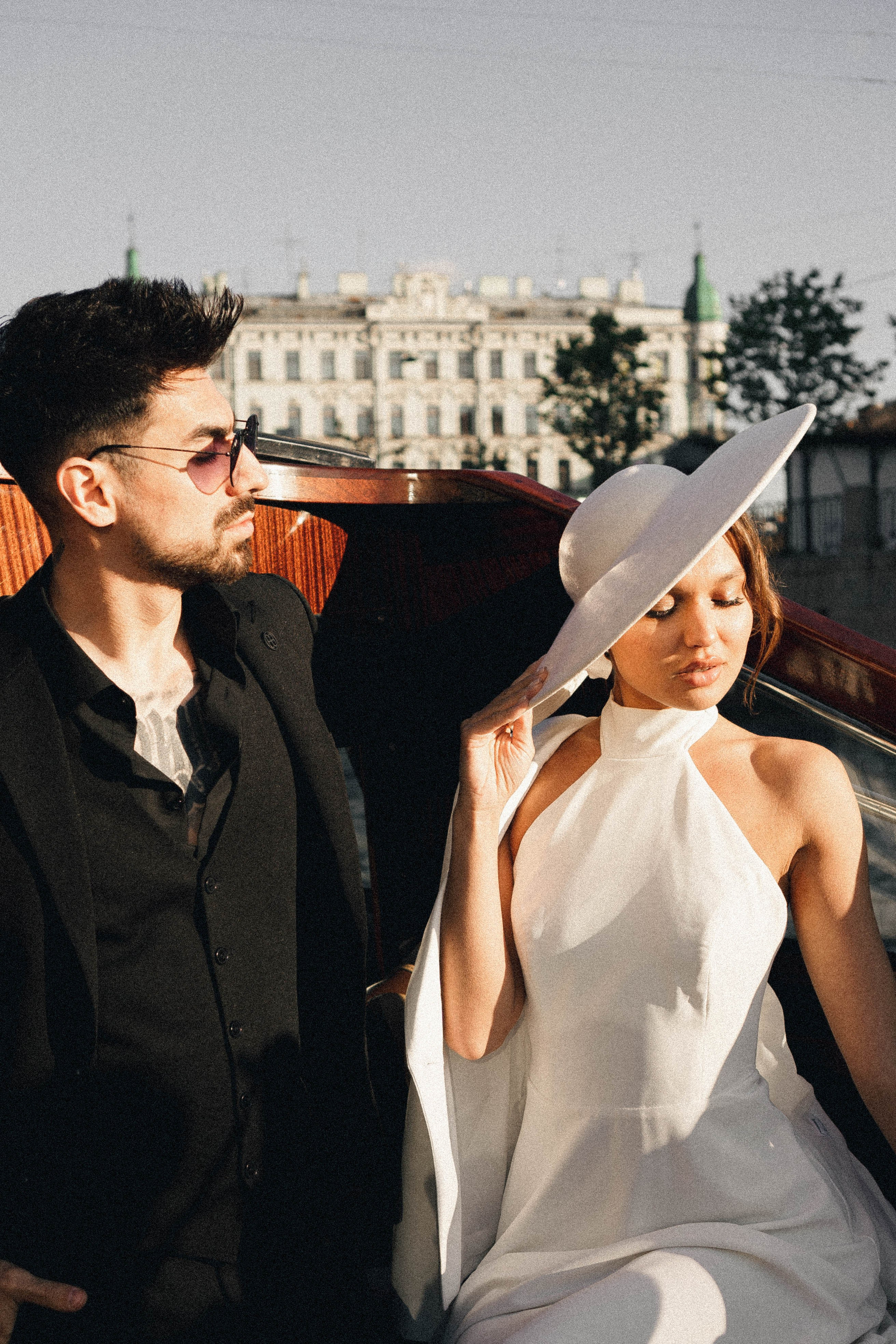 СВАДЕНБНАЯ СЬЕМКА НА КАТЕРЕ ПО КАНАЛАМ САНКТ-ПЕТЕРБУРГА И В АКВАТОРИИ НЕВЫ. Профессиональный фотограф, Санкт-Петербург — Виктория Богомолова