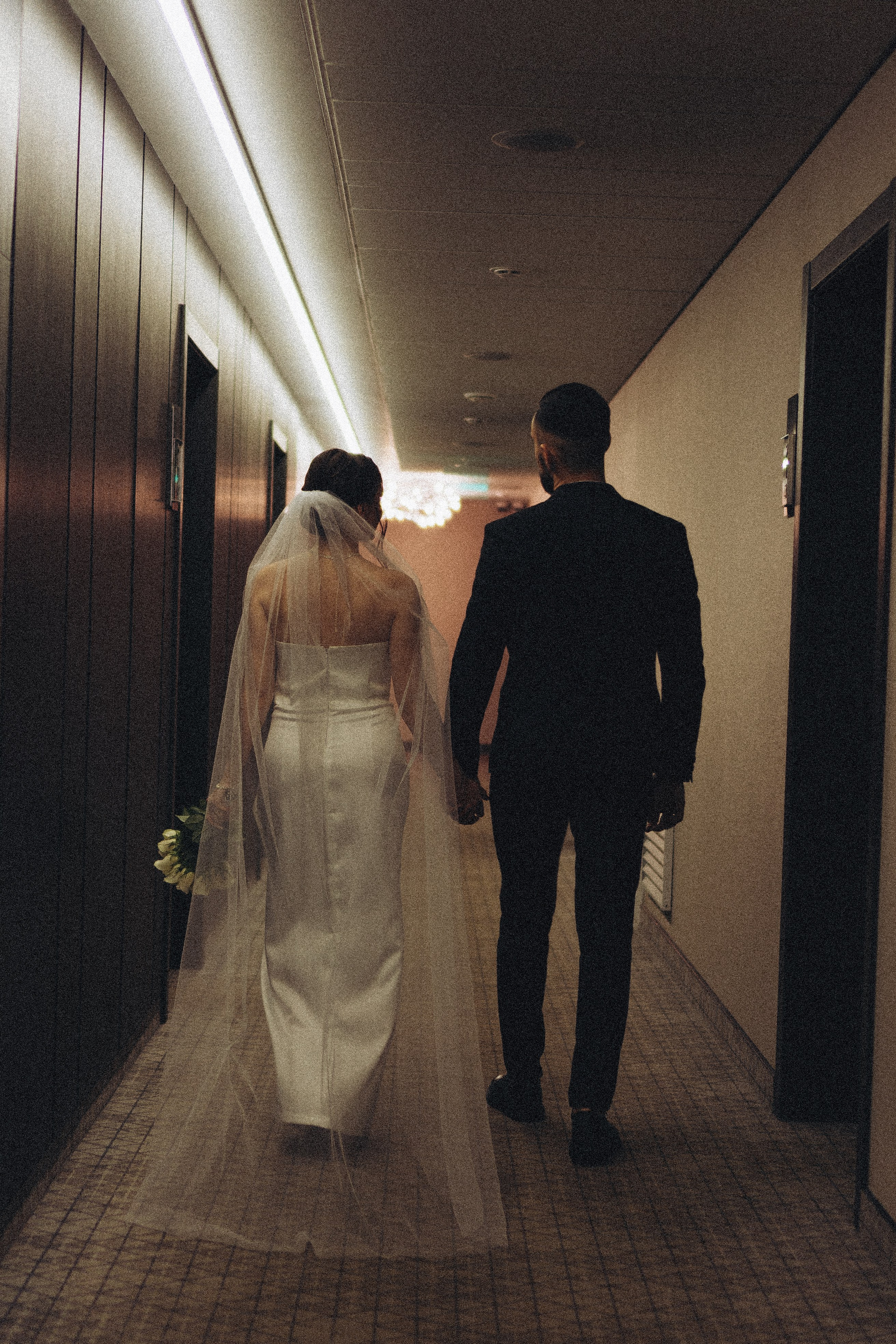 СВАДЕБНАЯ СЬЕМКА СБОРОВ ЖЕНИХА И НЕВЕСТЫ В ОТЕЛЕ И ТАКЖЕ ФОТОСЕССИИЯ В ОТЕЛЕЕ МЕГАПОЛИС БРЯНСК. Профессиональный фотограф, Санкт-Петербург — Виктория Богомолова