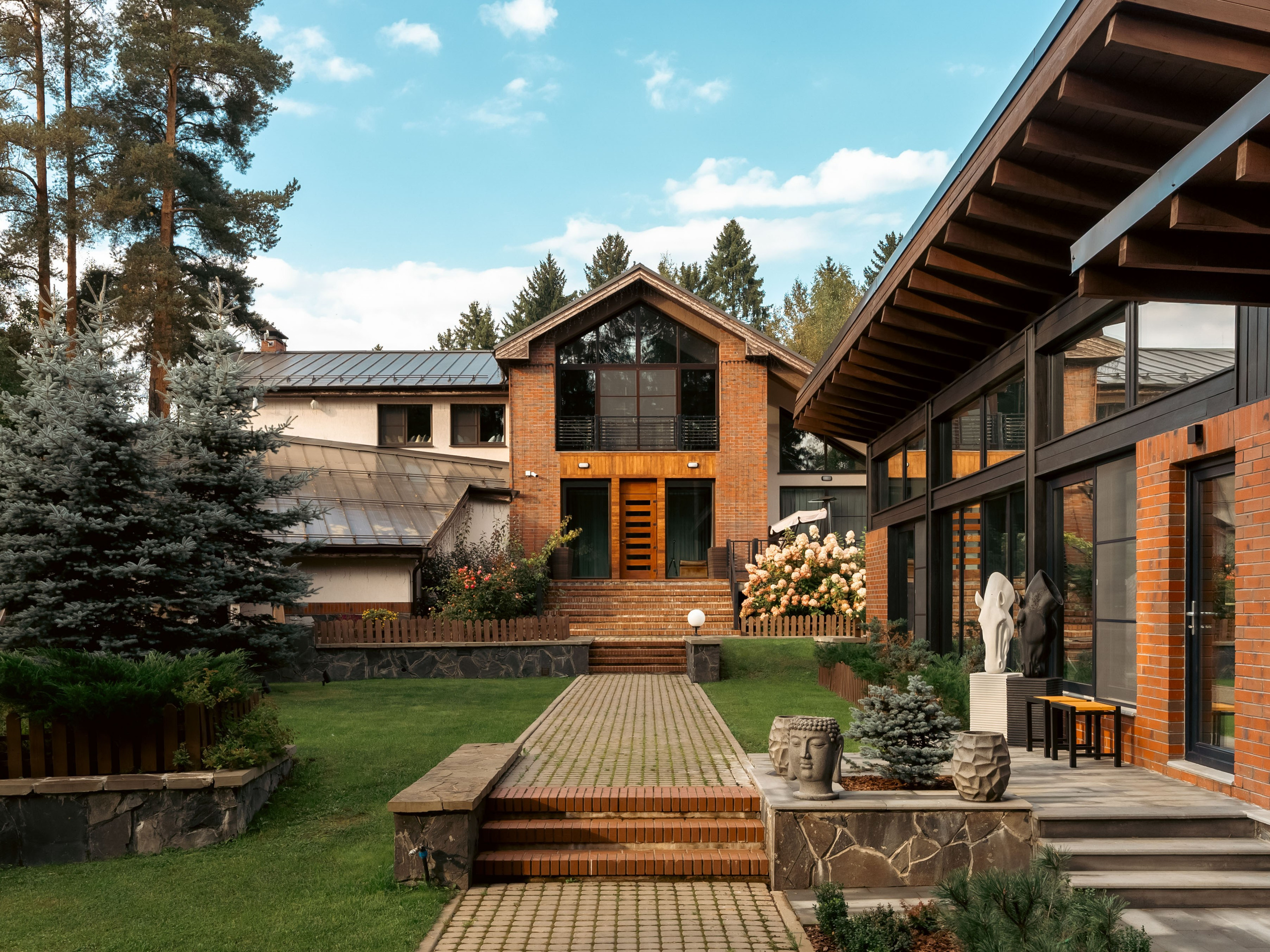 ЗАГОРОДНАЯ НЕДВИЖИМОСТЬ. Конев Ярослав — Интерьерный фотограф и видеограф