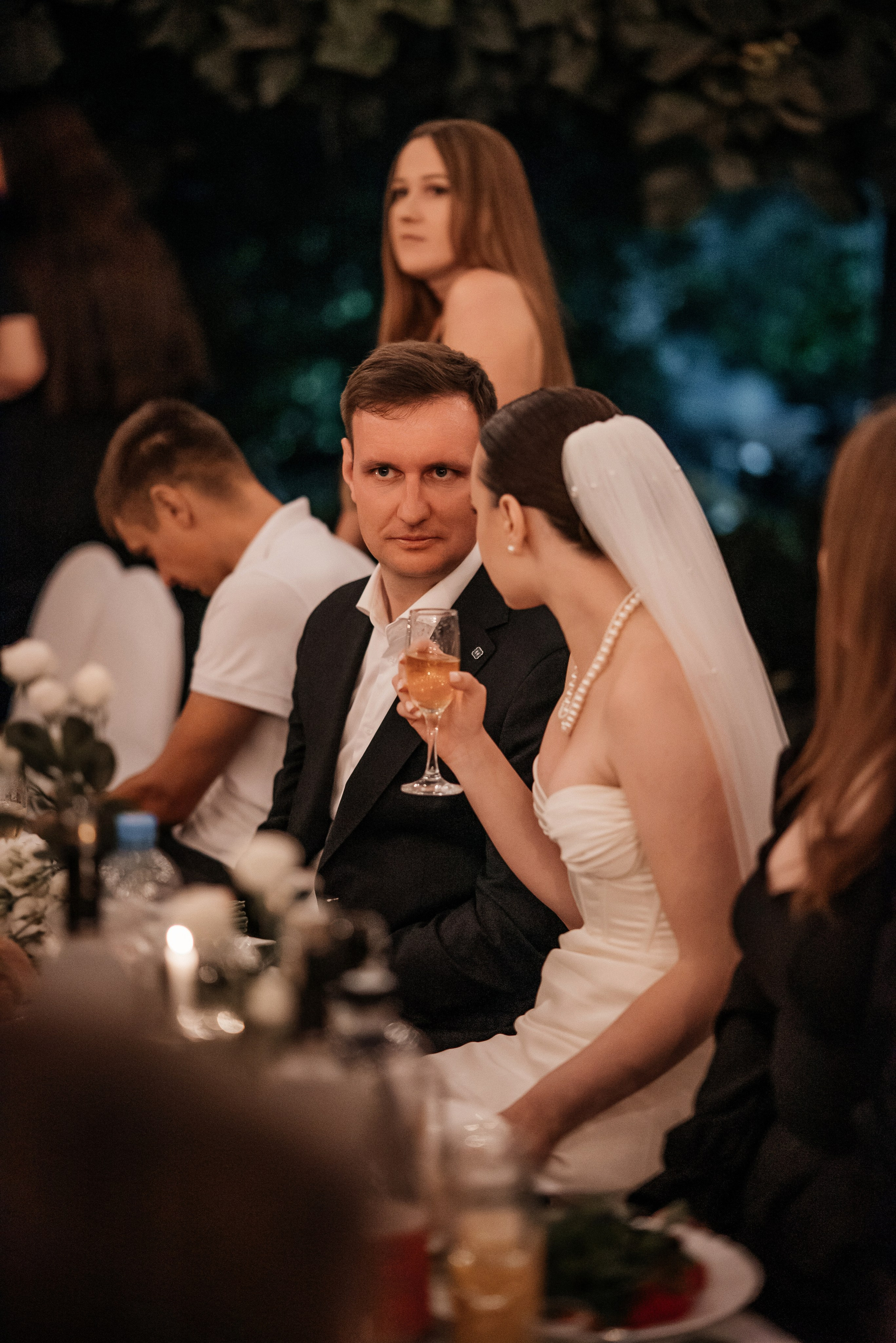 «Свадьба Даши и Артема». Школьный фотограф в Валуйках. Фотосессии для выпускников и изготовление выпускных альбомов в городе Валуйки и в Белгородской области