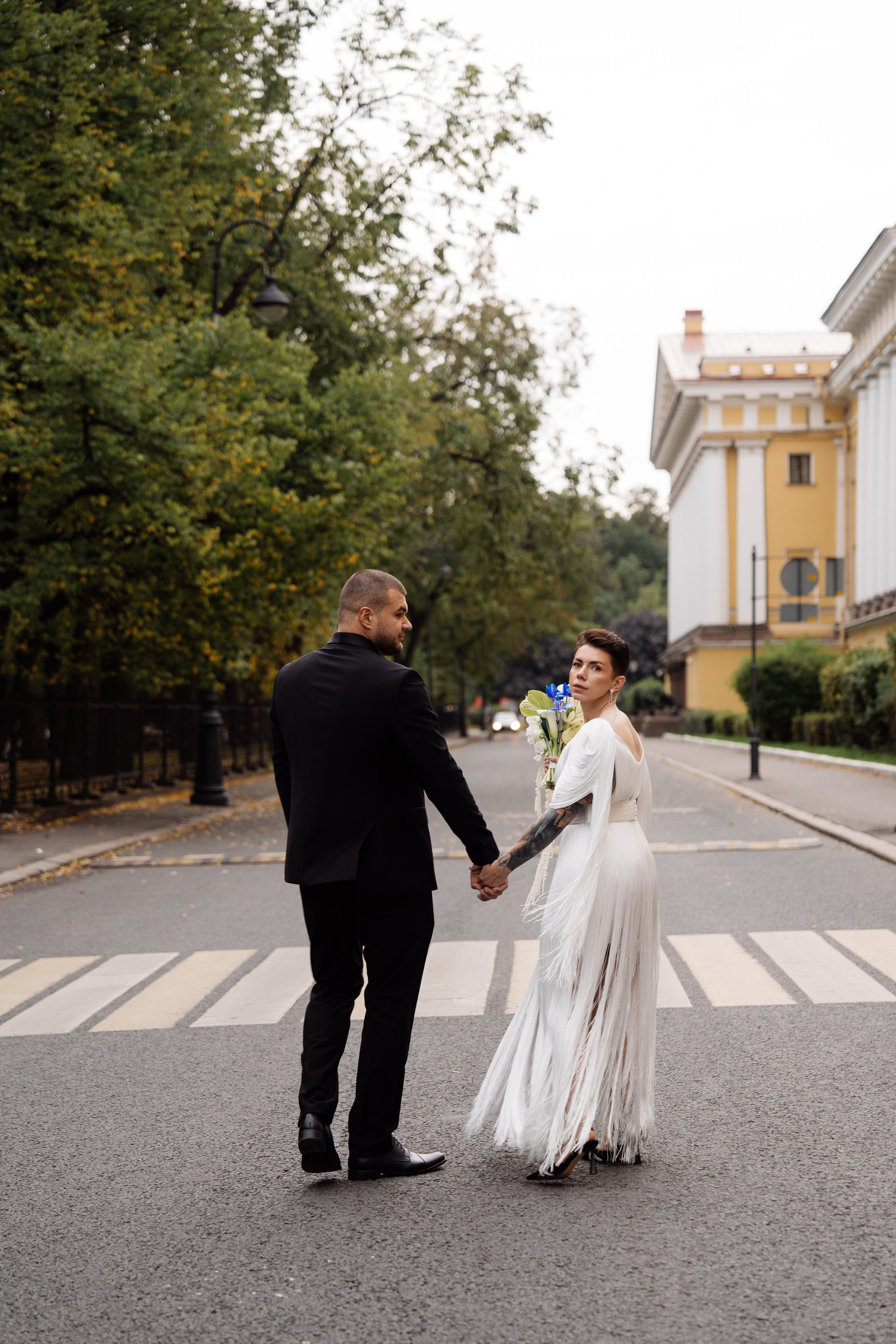 Свадьба в сошиал клабе. Свадебный фотограф организатор в Санкт-Петербурге Ассоль Опарина