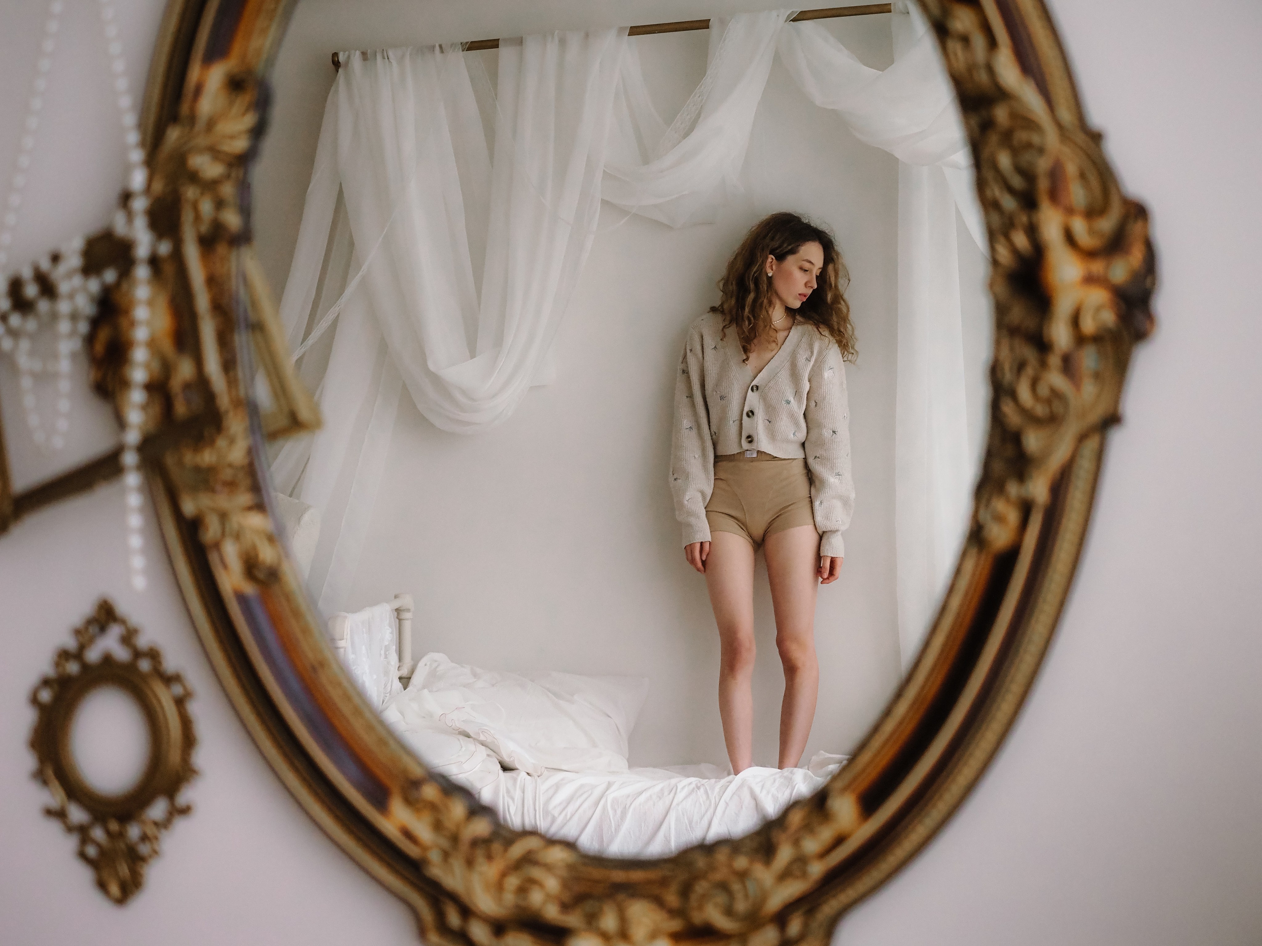 Утро и аромат персиков. Фотограф Рязань. Семейный Свадебный фотограф