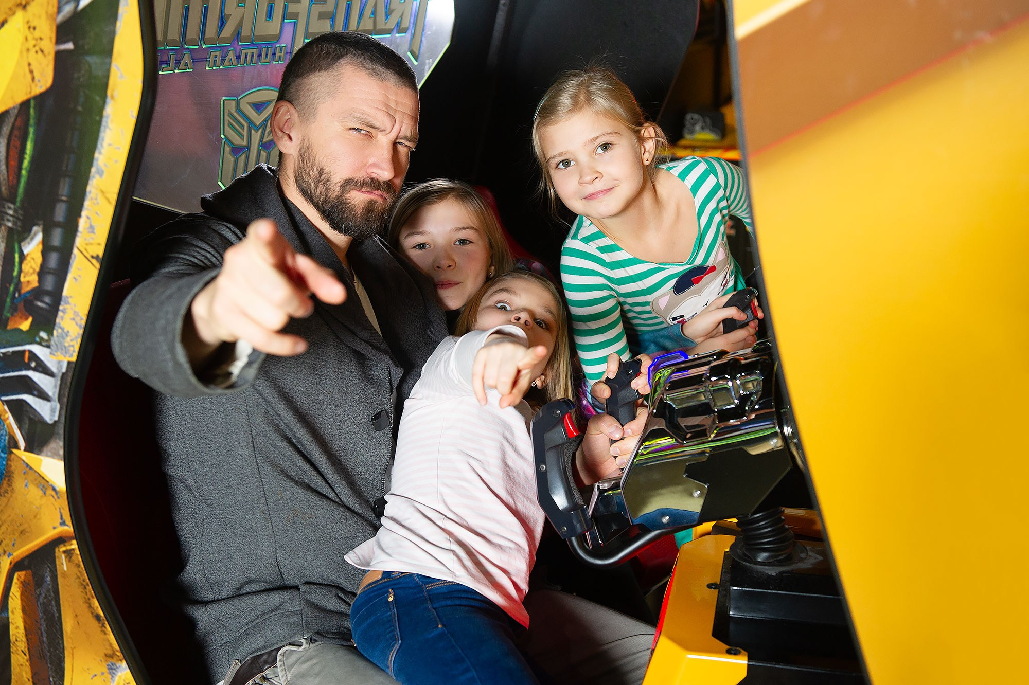 Звезды для прессы. Репортажный и портретный фотораф в Москве Роман Кузнецов