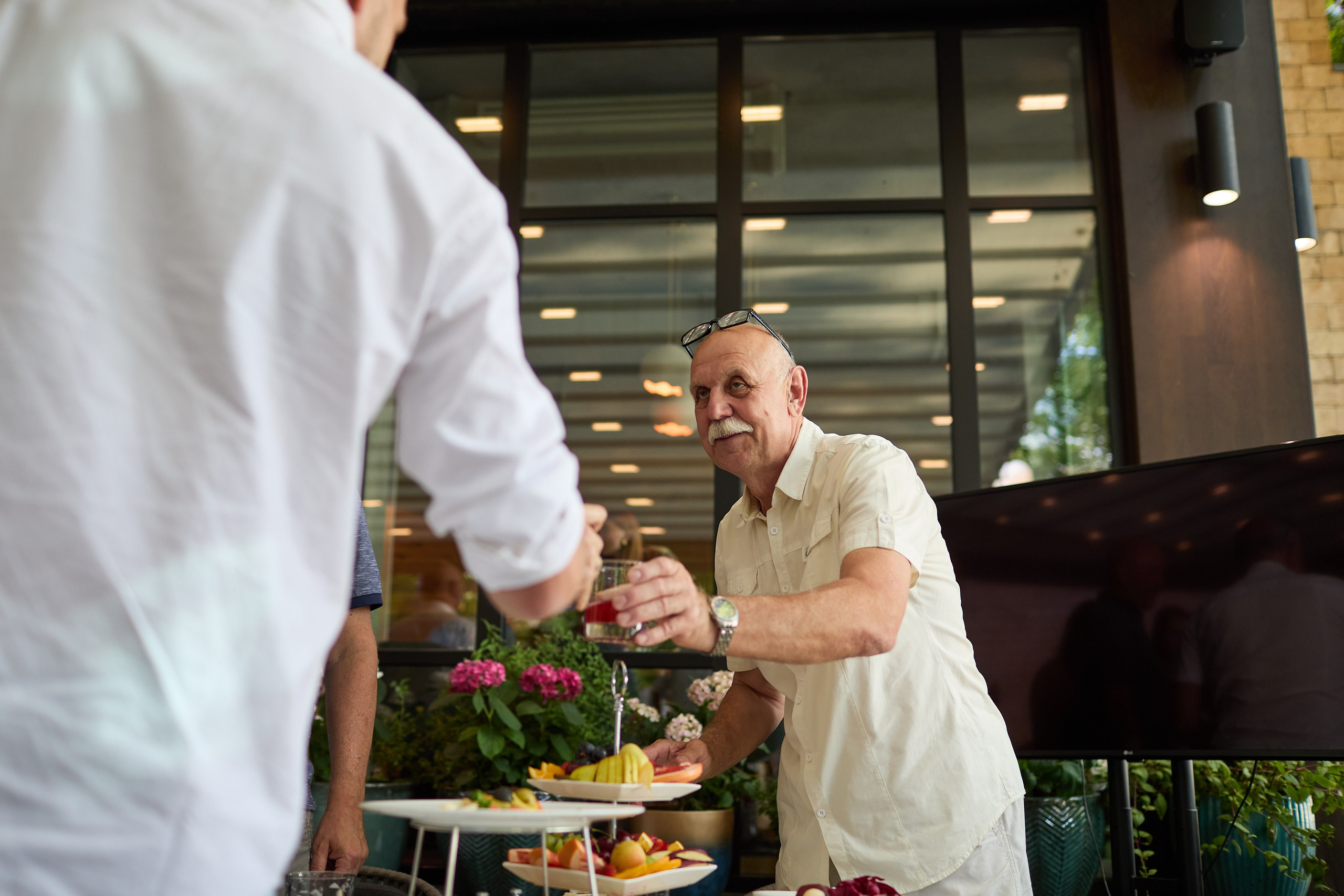 День Рождения 45 лет в ресторане «Ривьера». Александр Осин — корпоративный и семейный фотограф в Москве