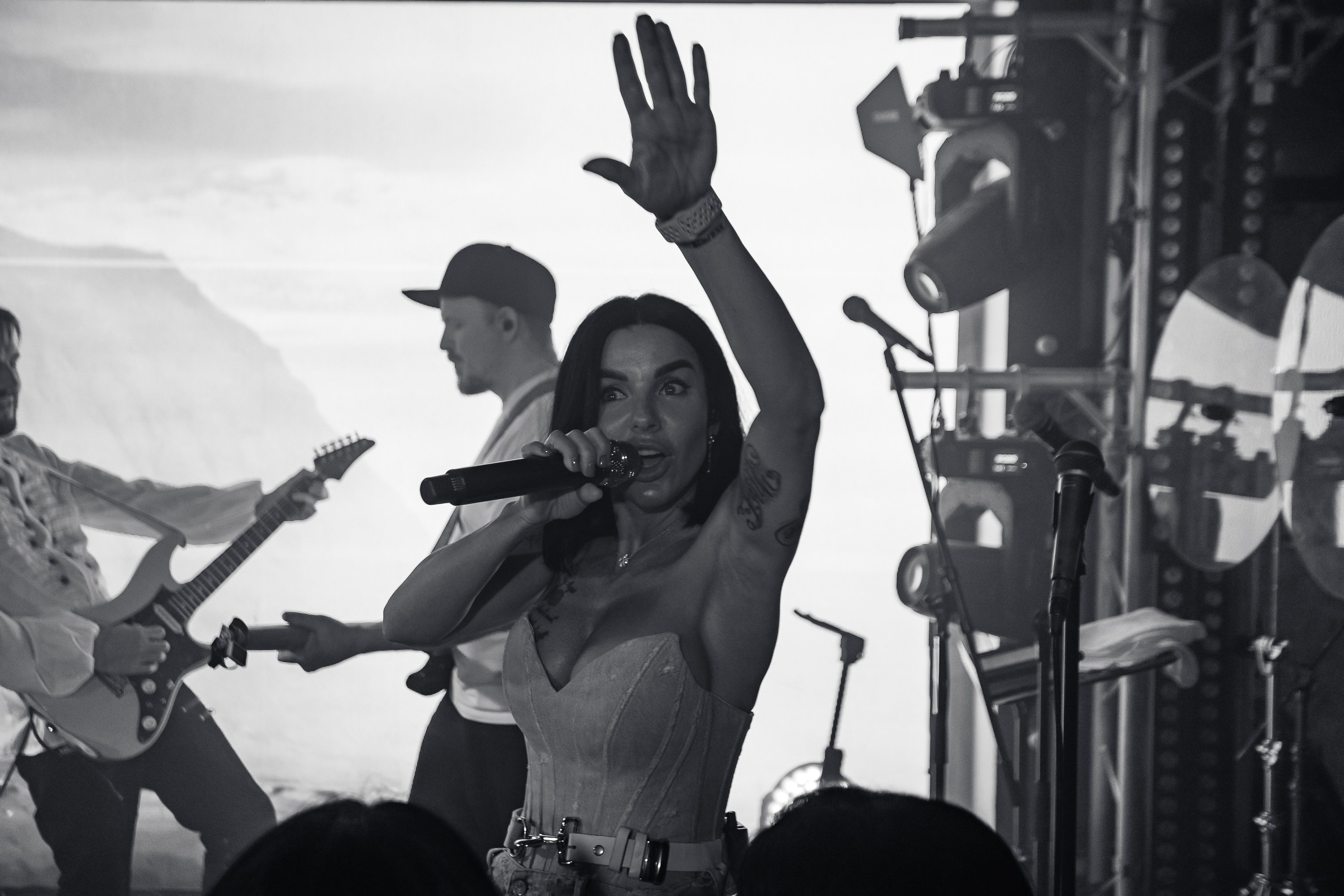 «Юлия Волкова"_Чайка на пляже_Ялта_2.08.2025 г. Аминов Руслан | Фотограф