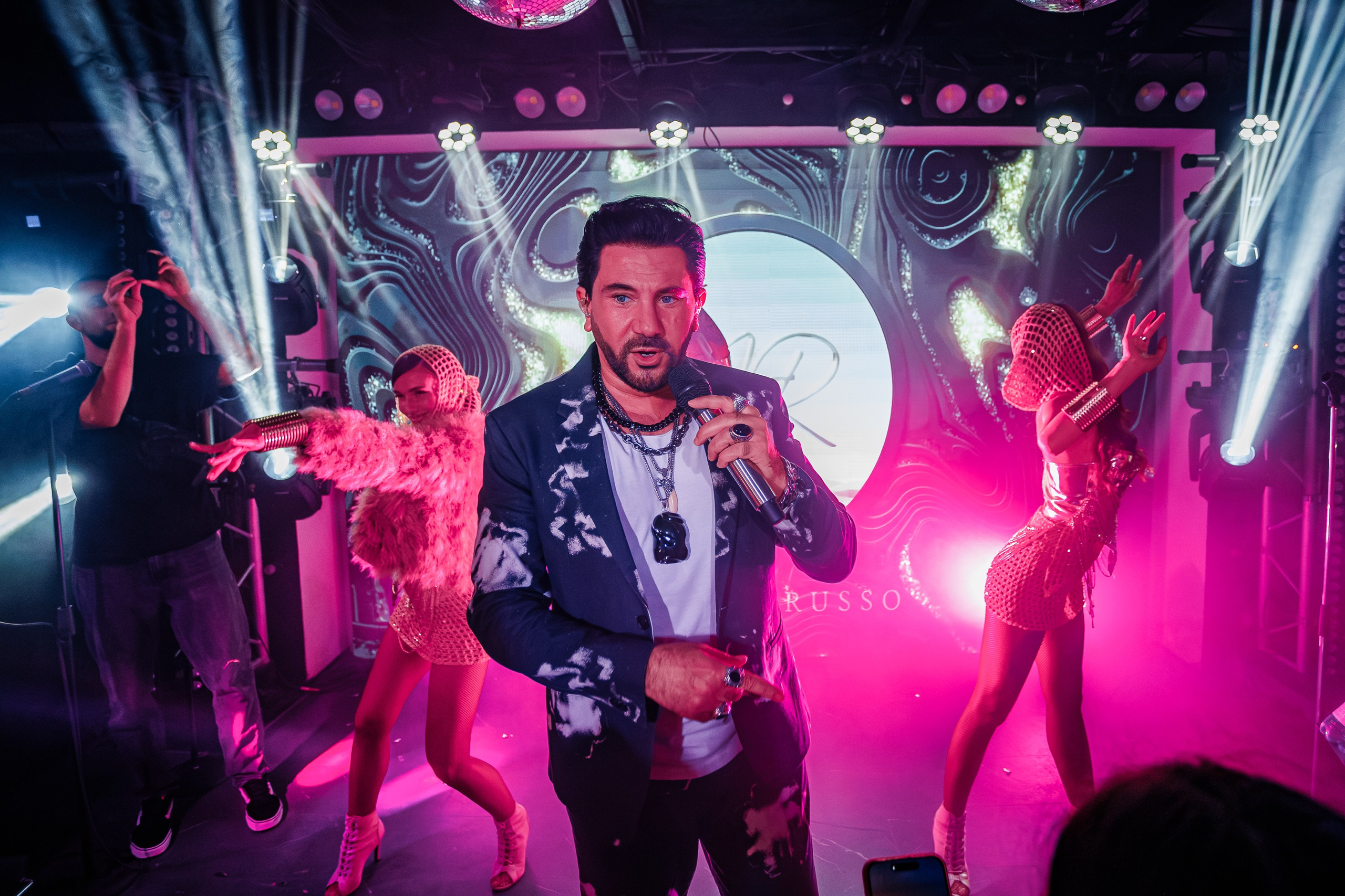 «АВРААМ РУССО"_Чайка на пляже_Ялта_21.06.2025. Аминов Руслан | Фотограф