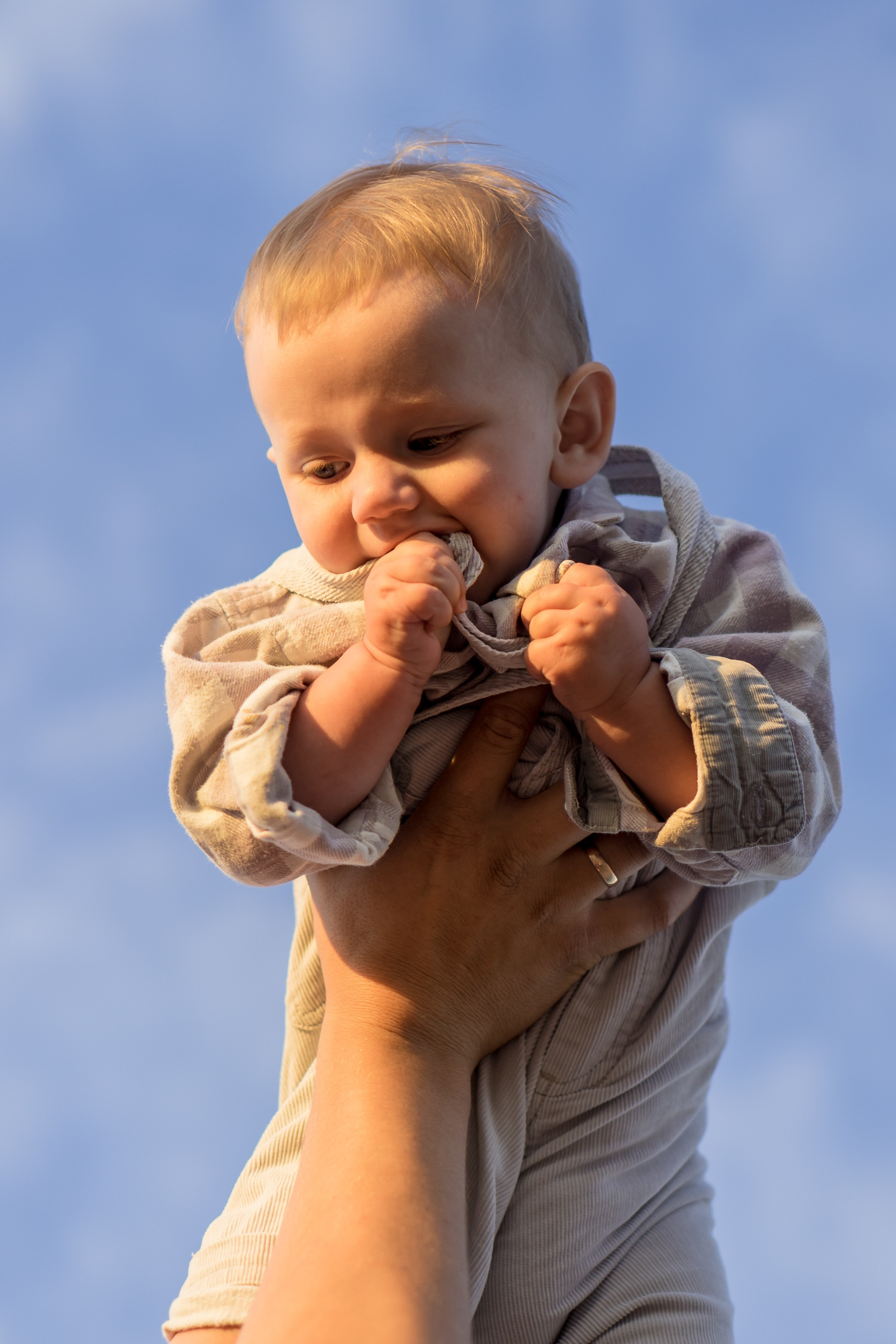 Стефан с родителями на заливе. Фотограф Ольга Игорева